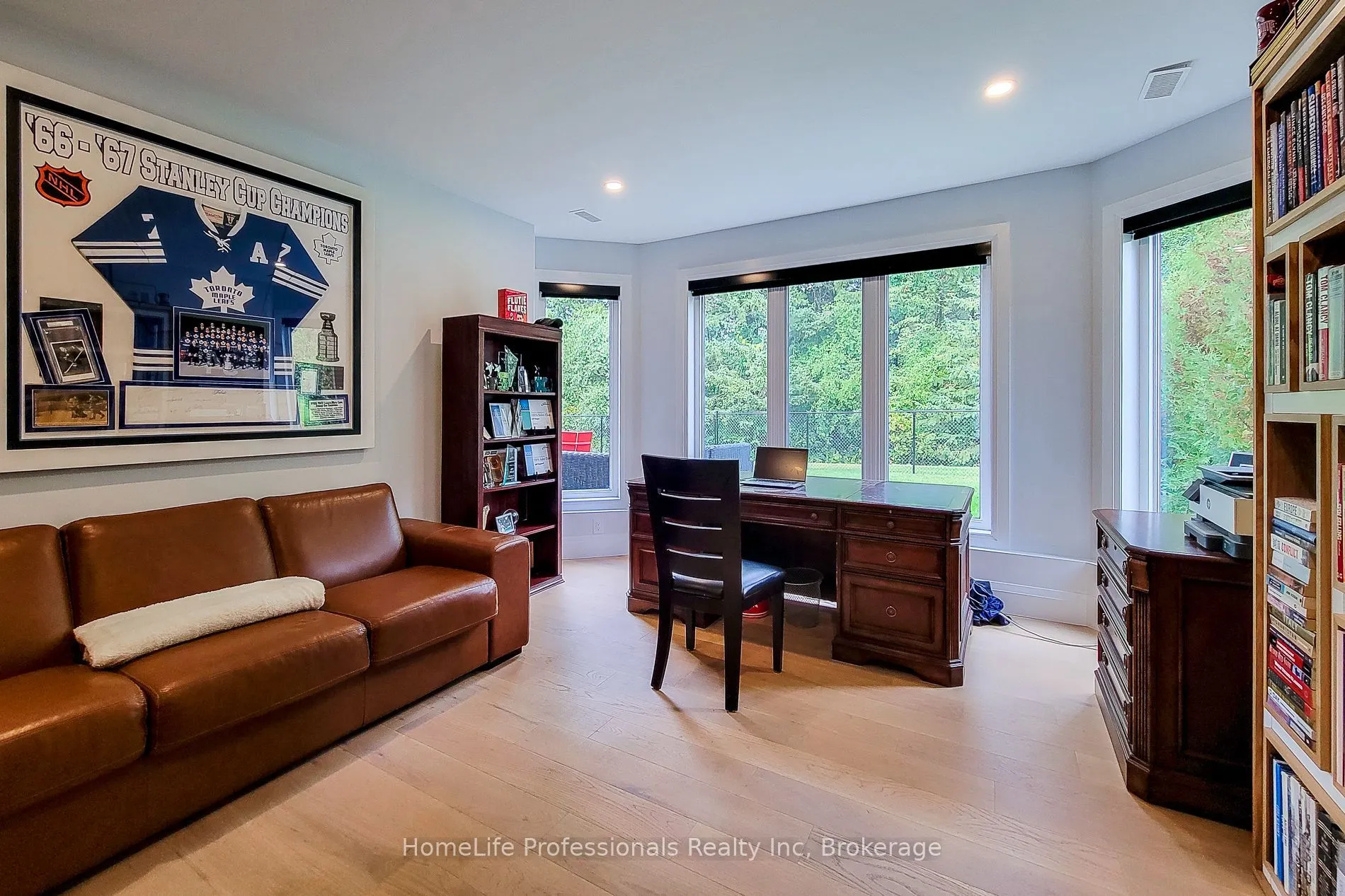 11 Black Willow Court
