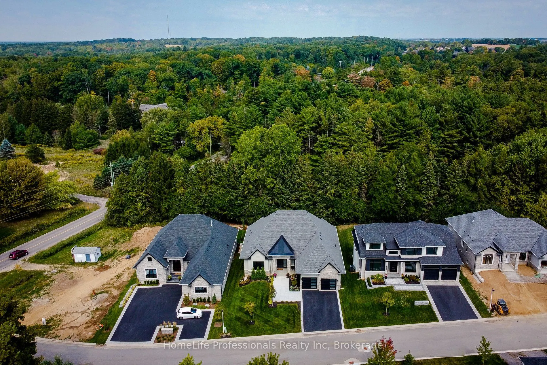 11 Black Willow Court