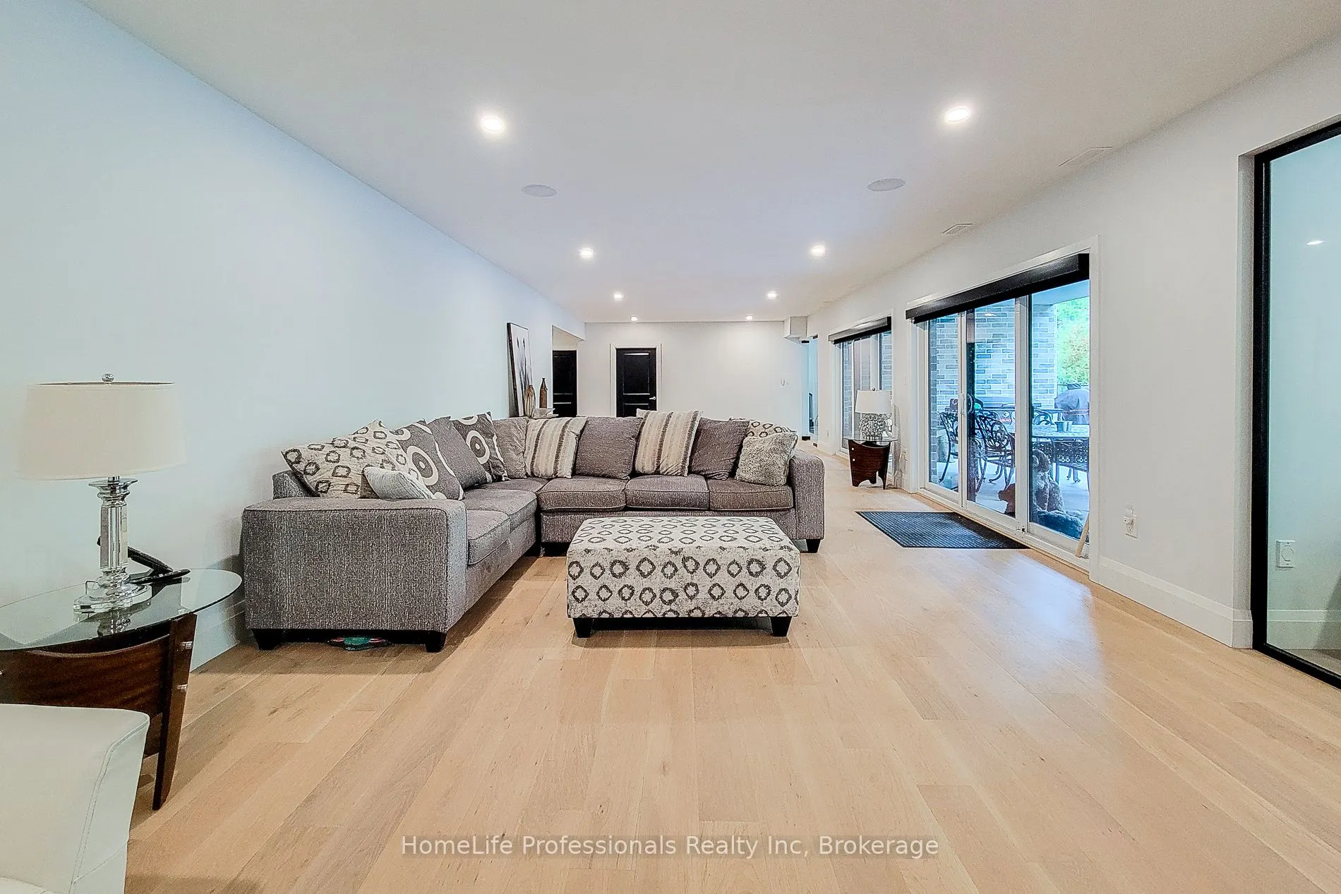 11 Black Willow Court