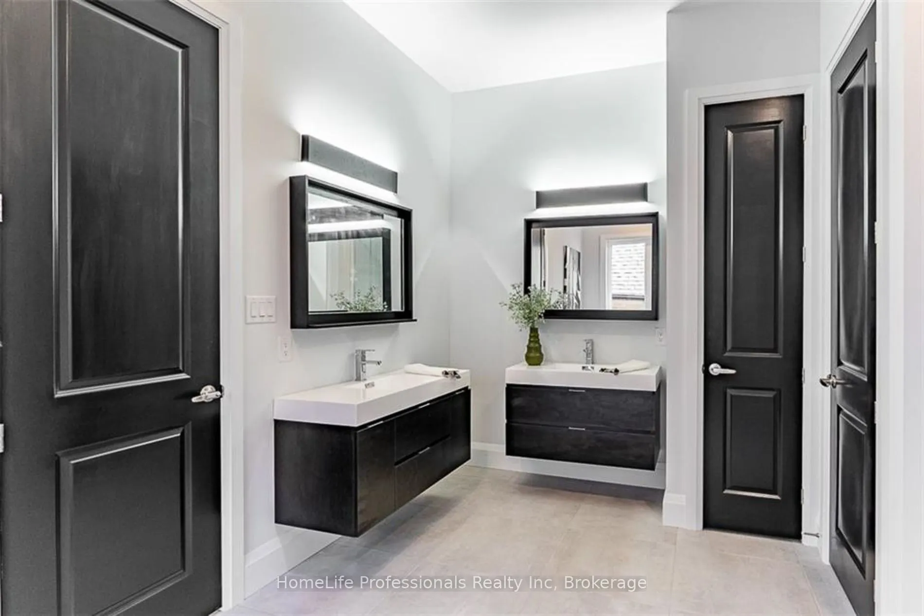 11 Black Willow Court