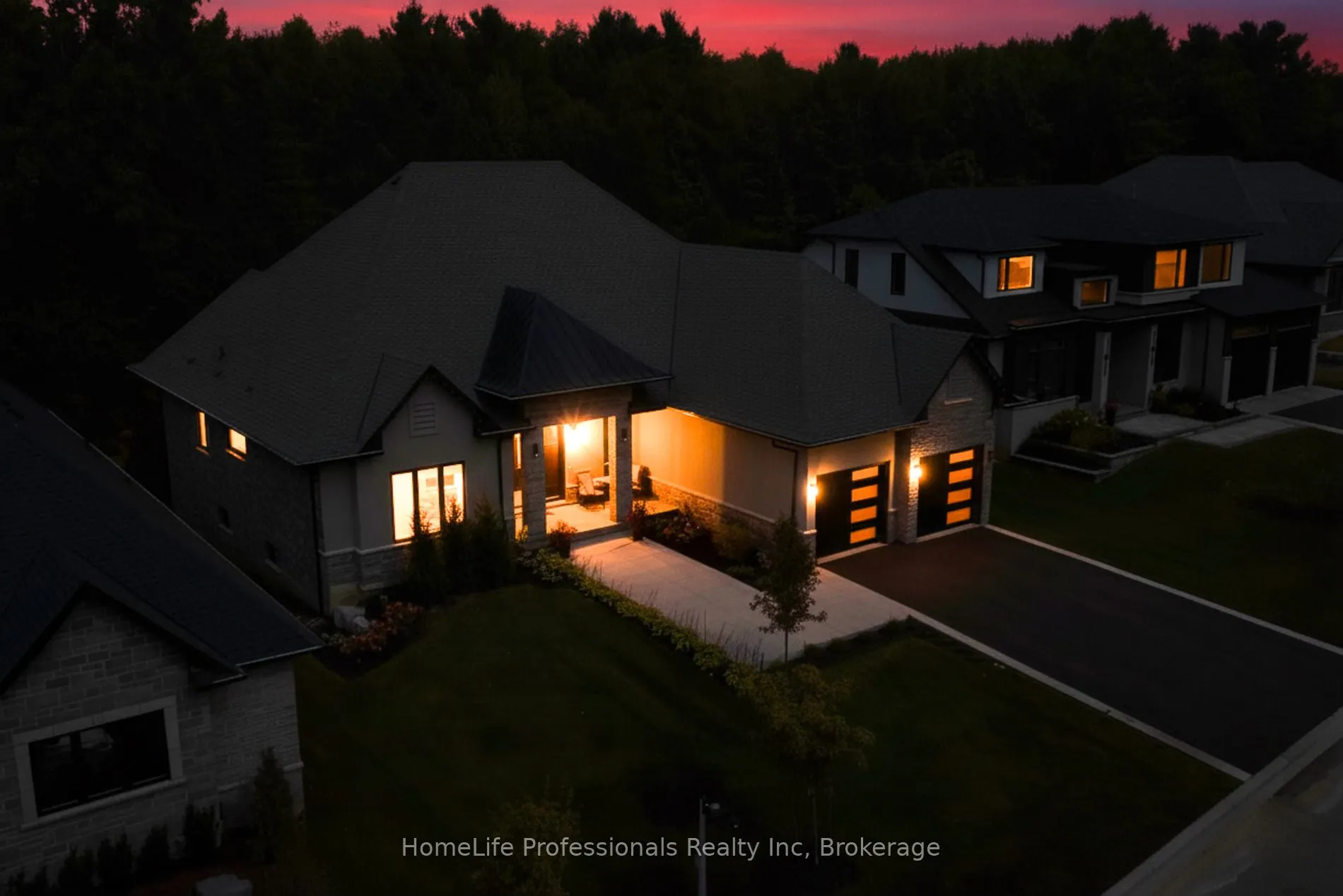 11 Black Willow Court