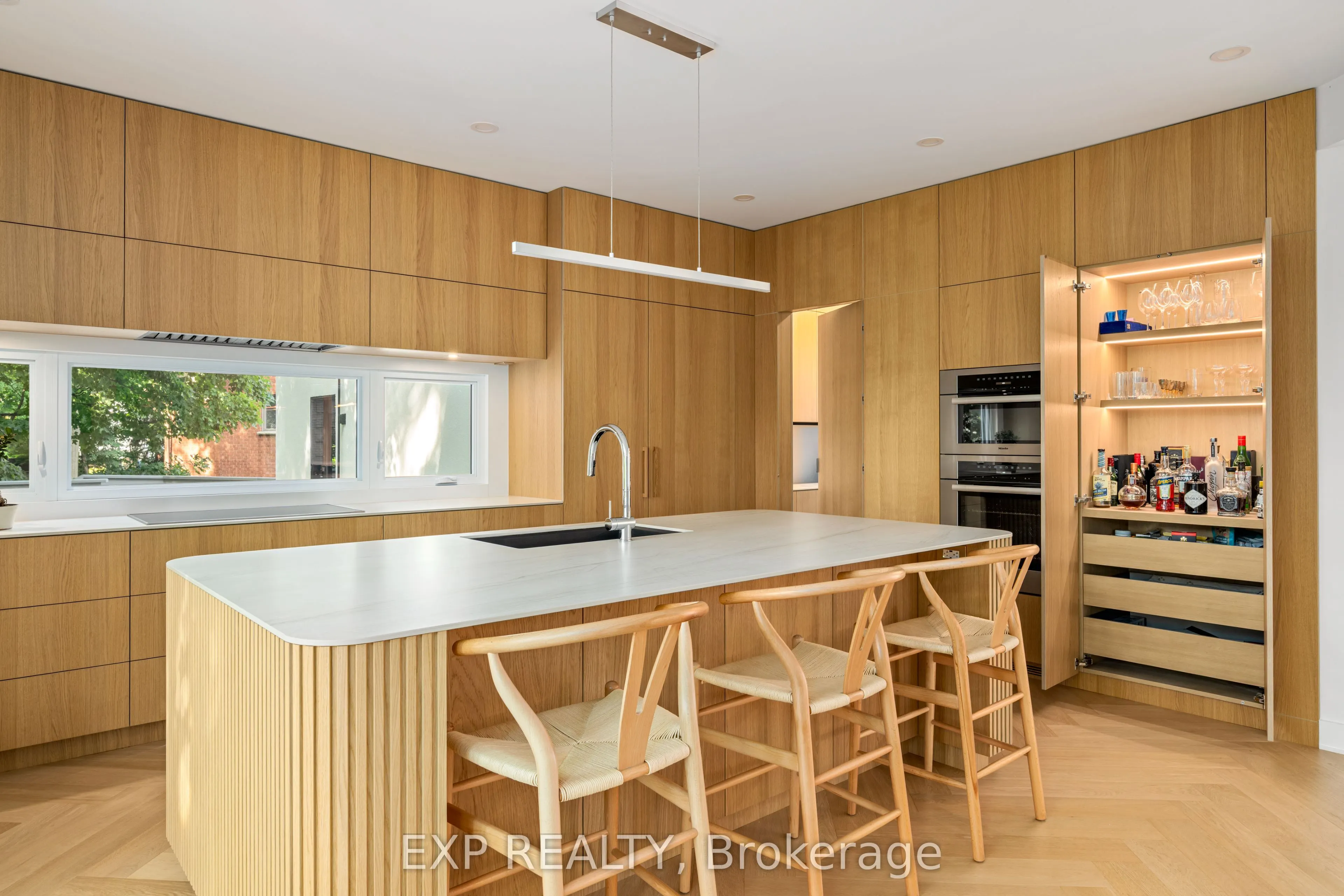 52 Birchmount Walk