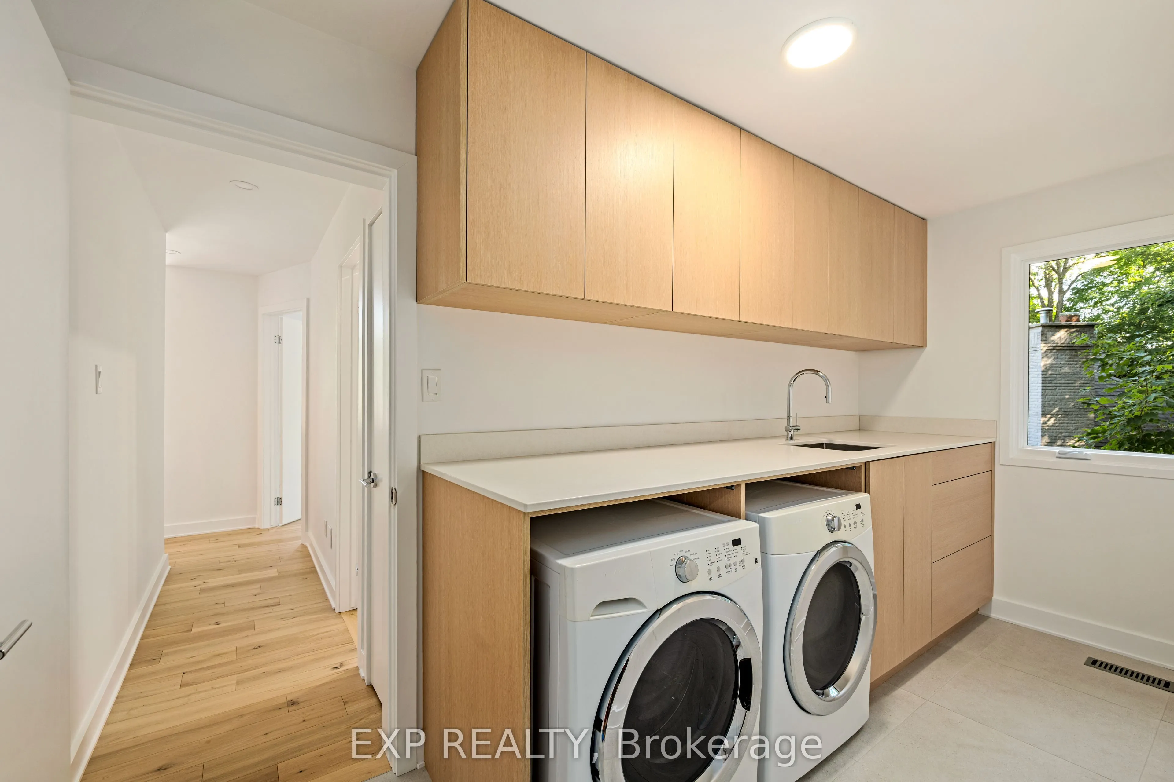52 Birchmount Walk