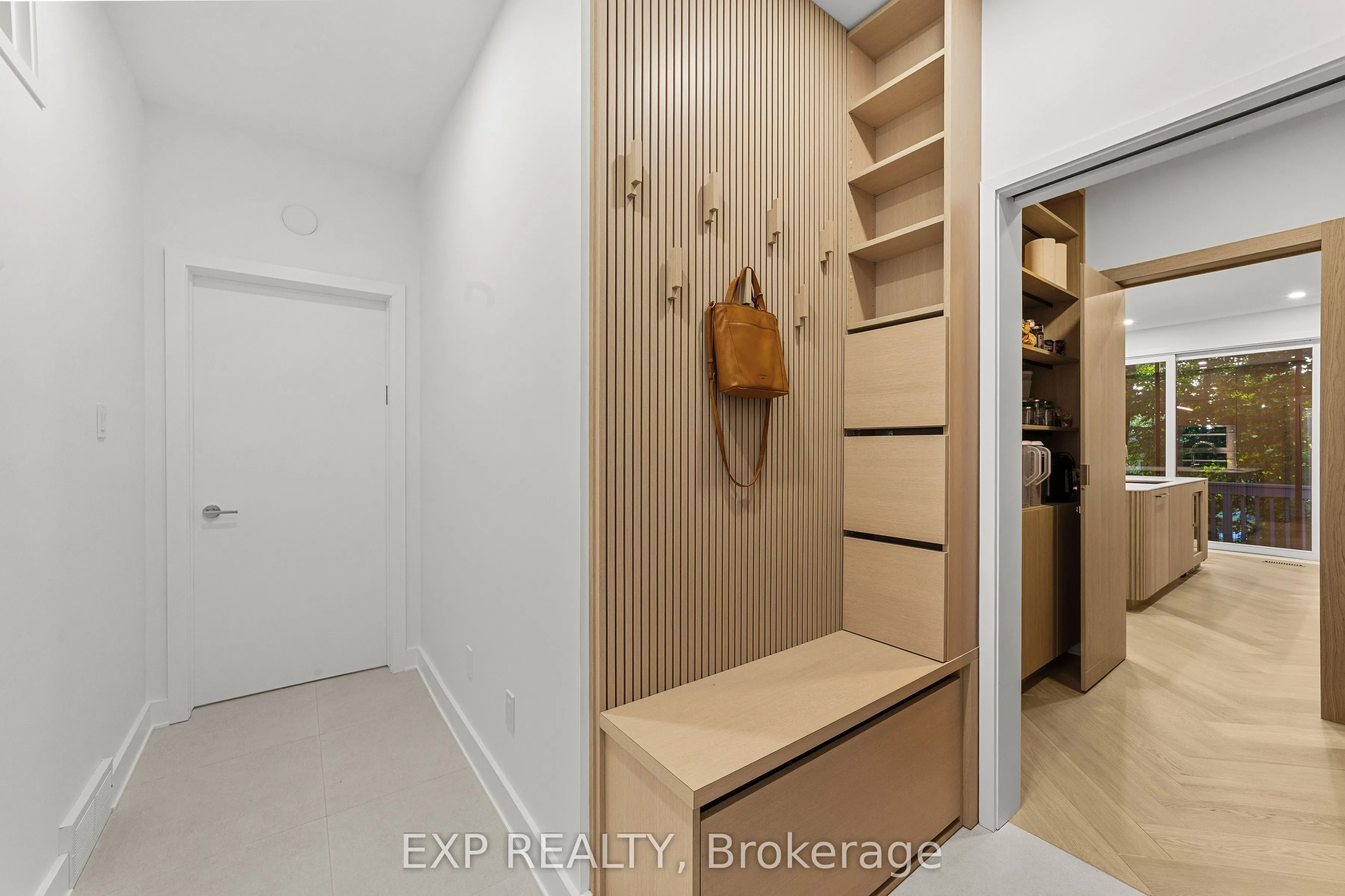 52 Birchmount Walk
