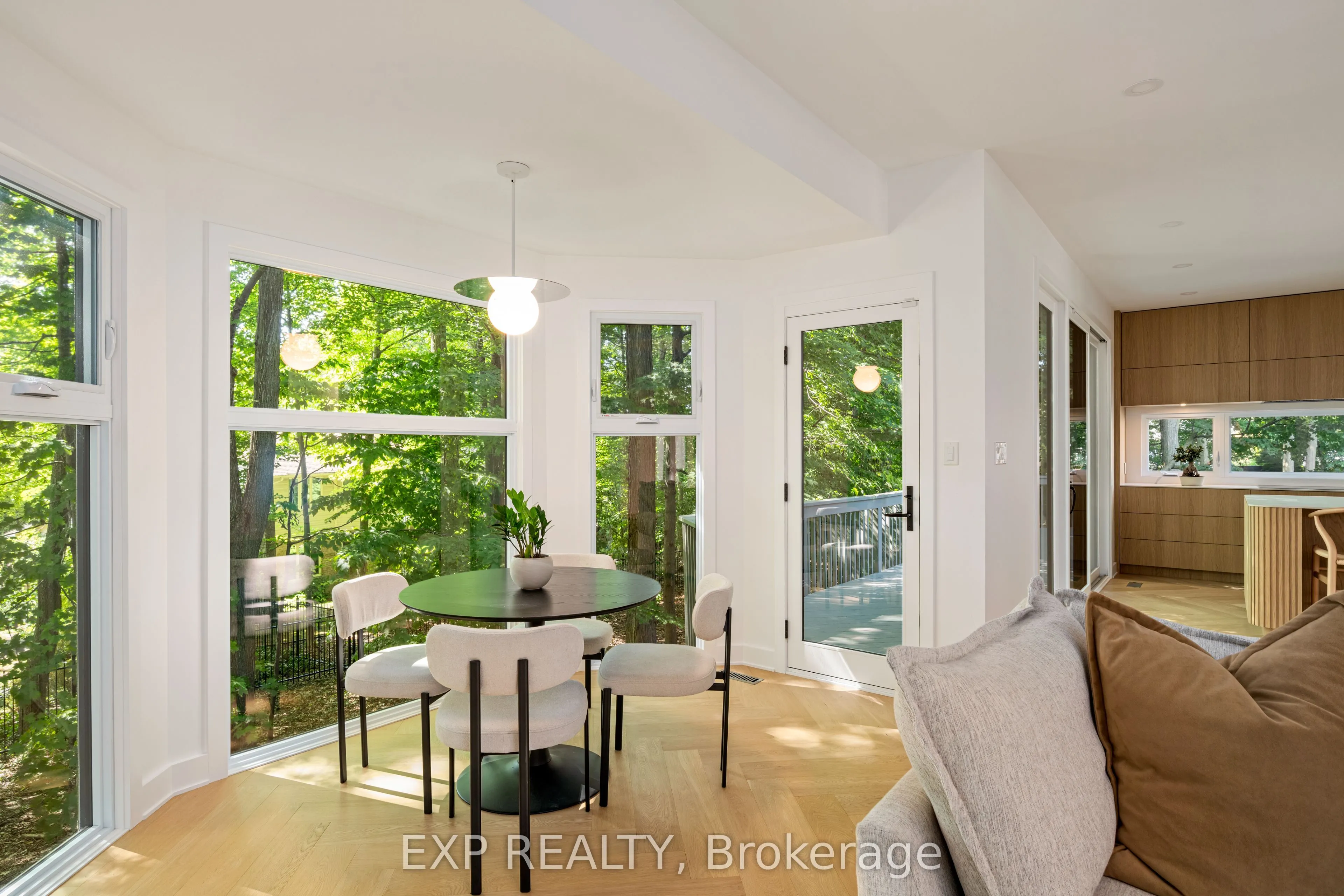 52 Birchmount Walk