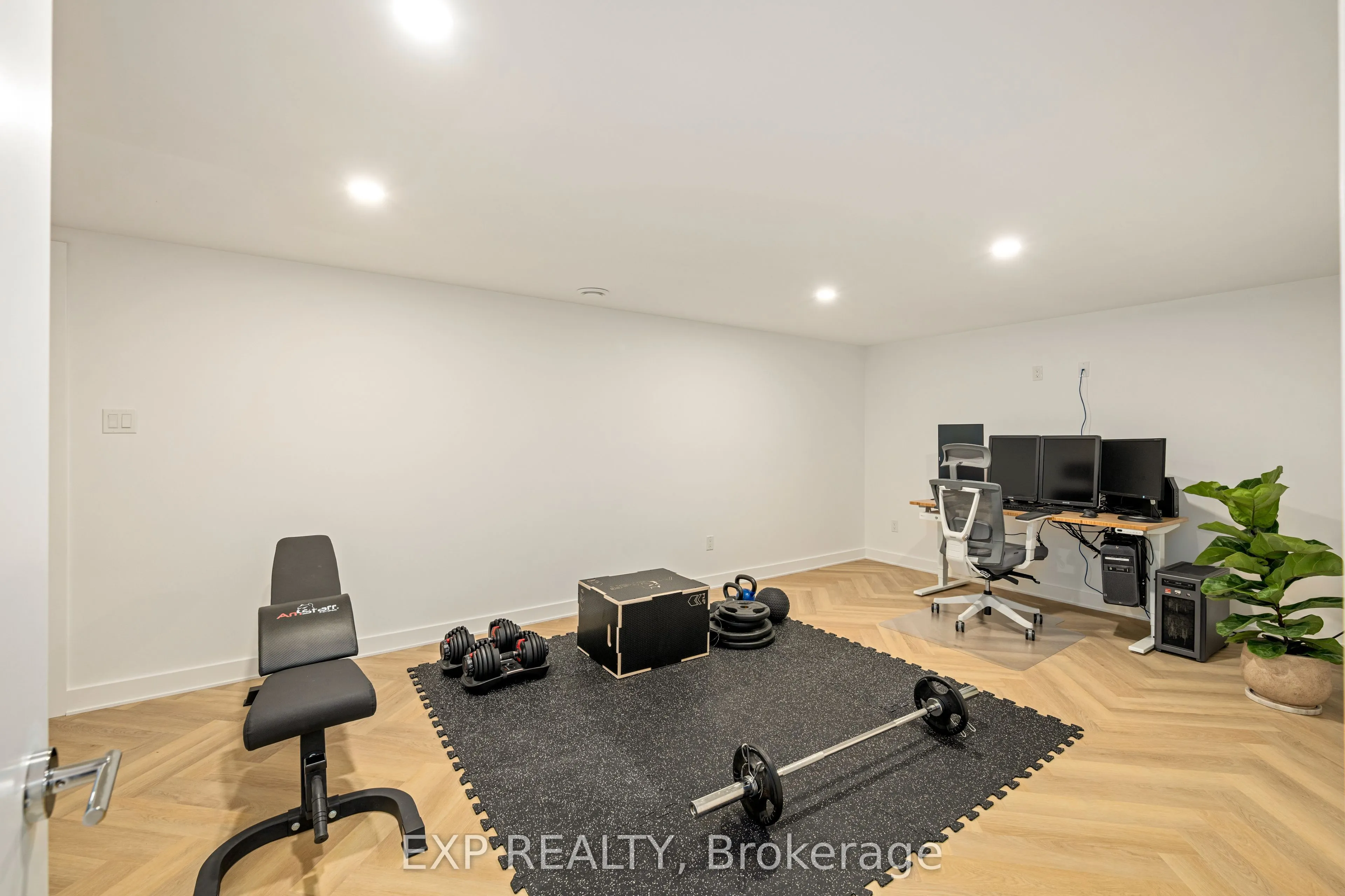 52 Birchmount Walk