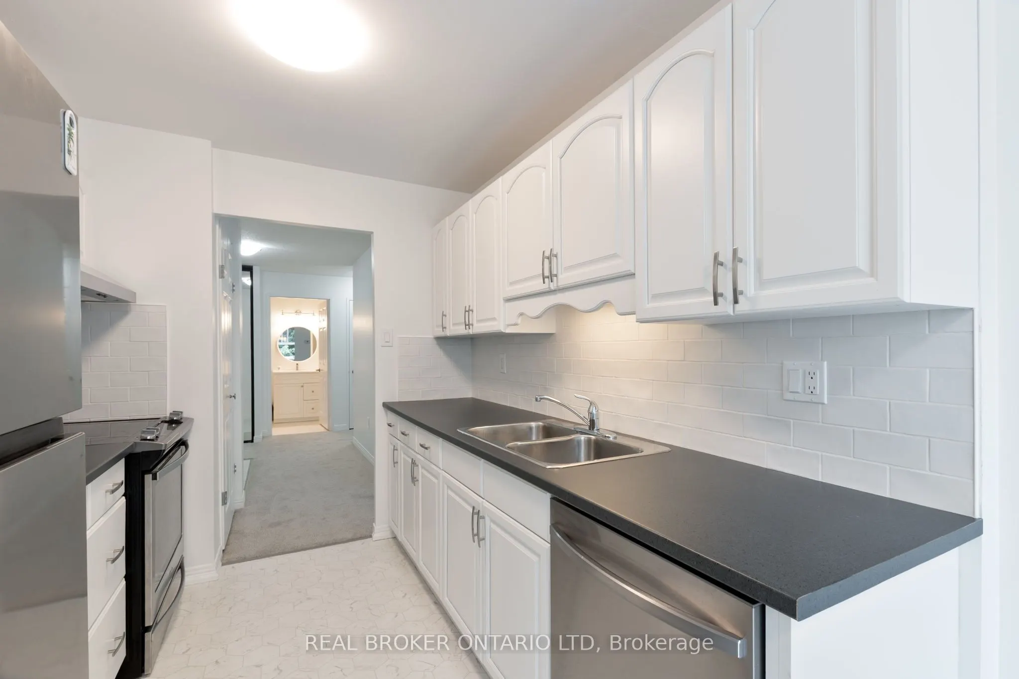 1180 Commissioners Road W, #310