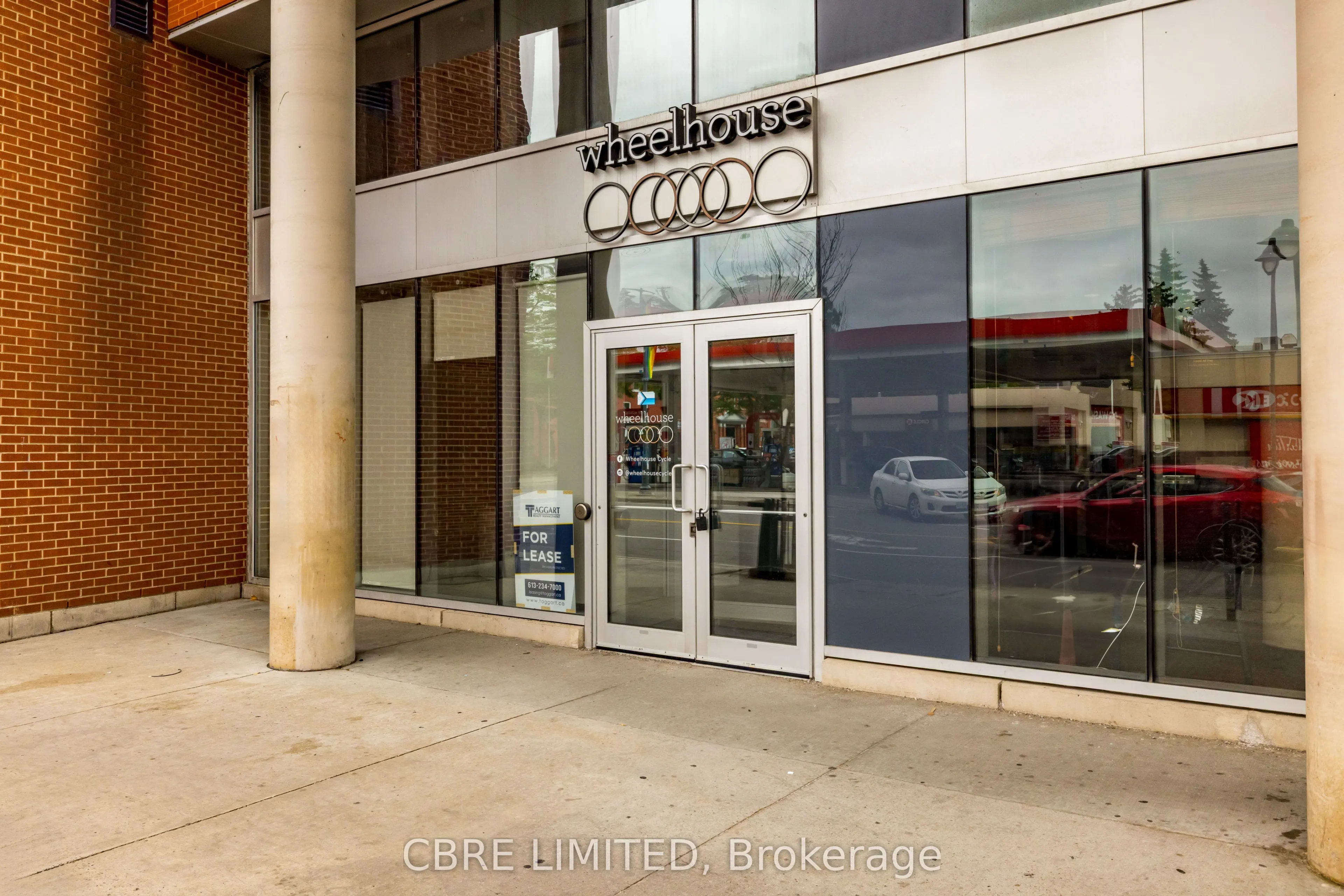 455 Bank Street, #2
