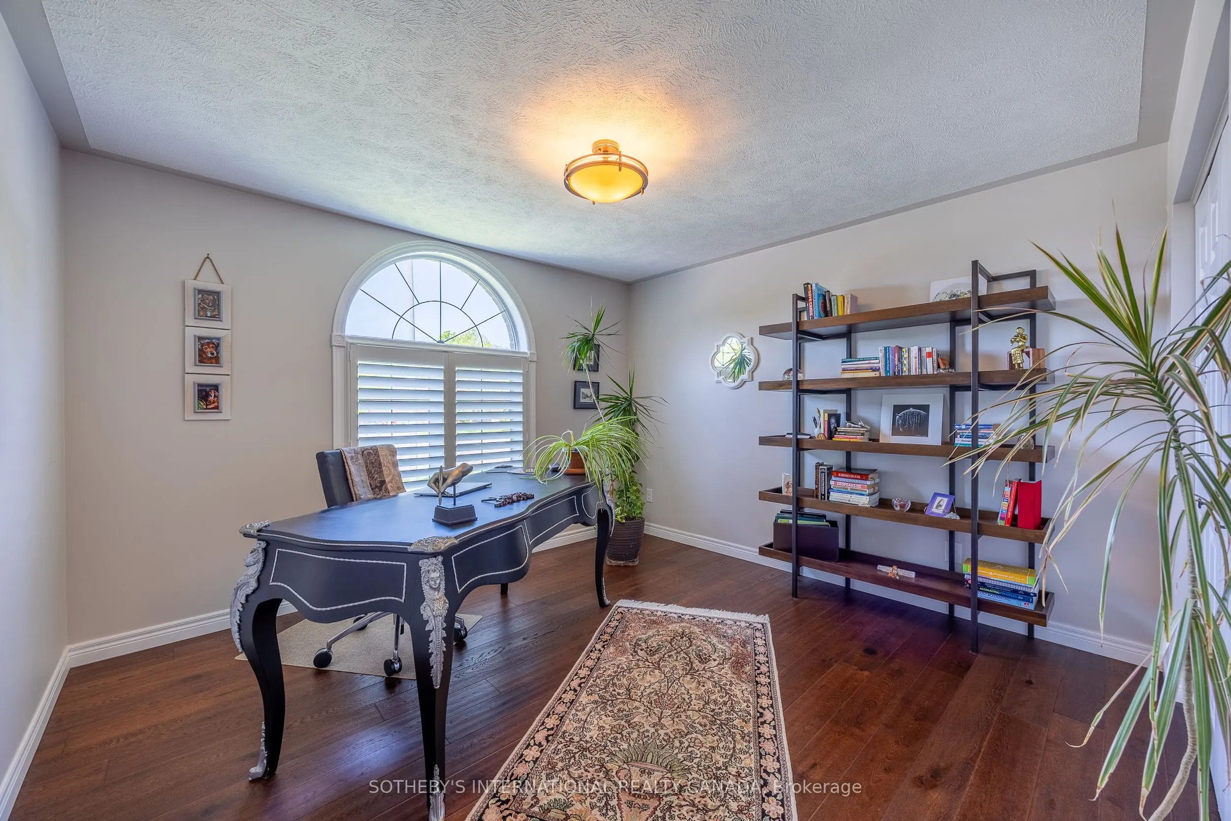 25 Birch Avenue