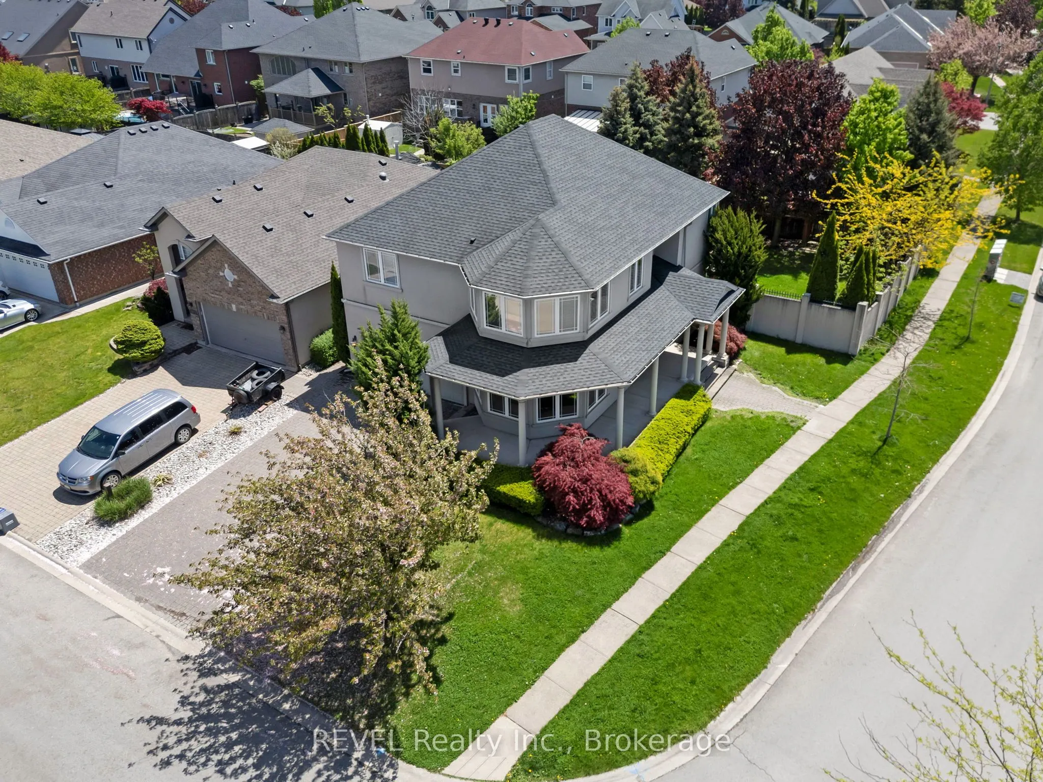 30 MARACAY Way