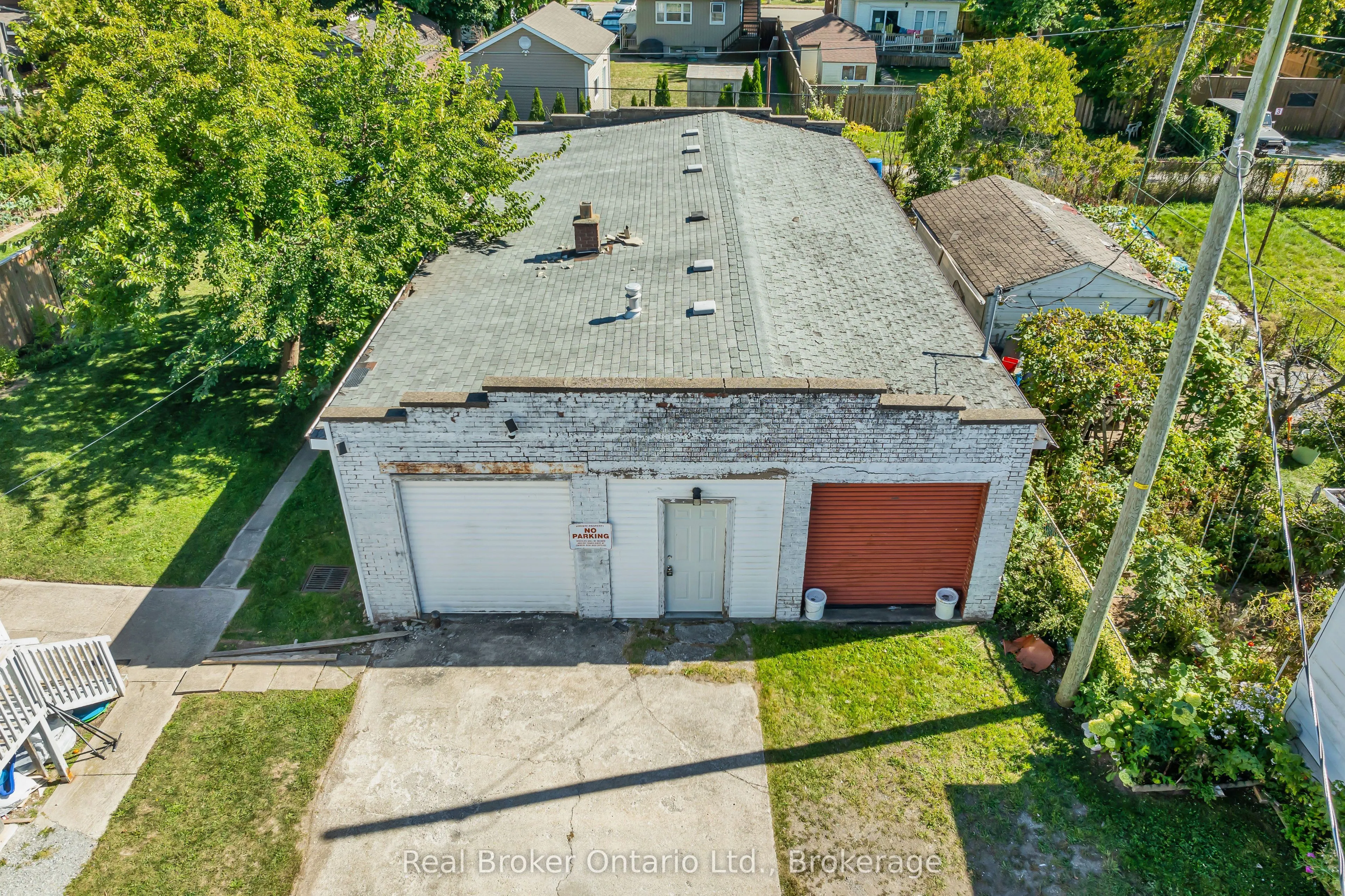 5464 Lewis Avenue
