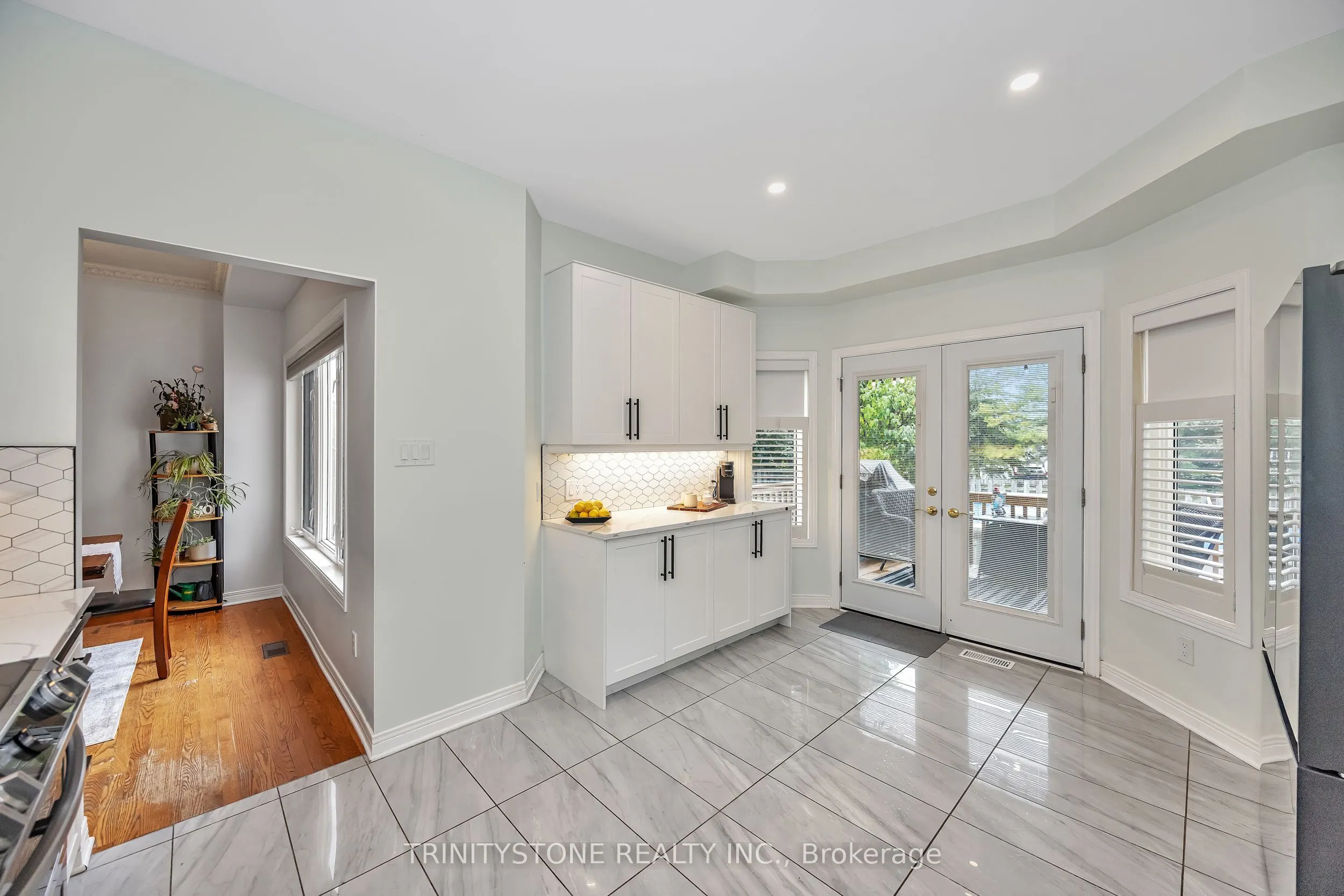 6 Cinnabar Way