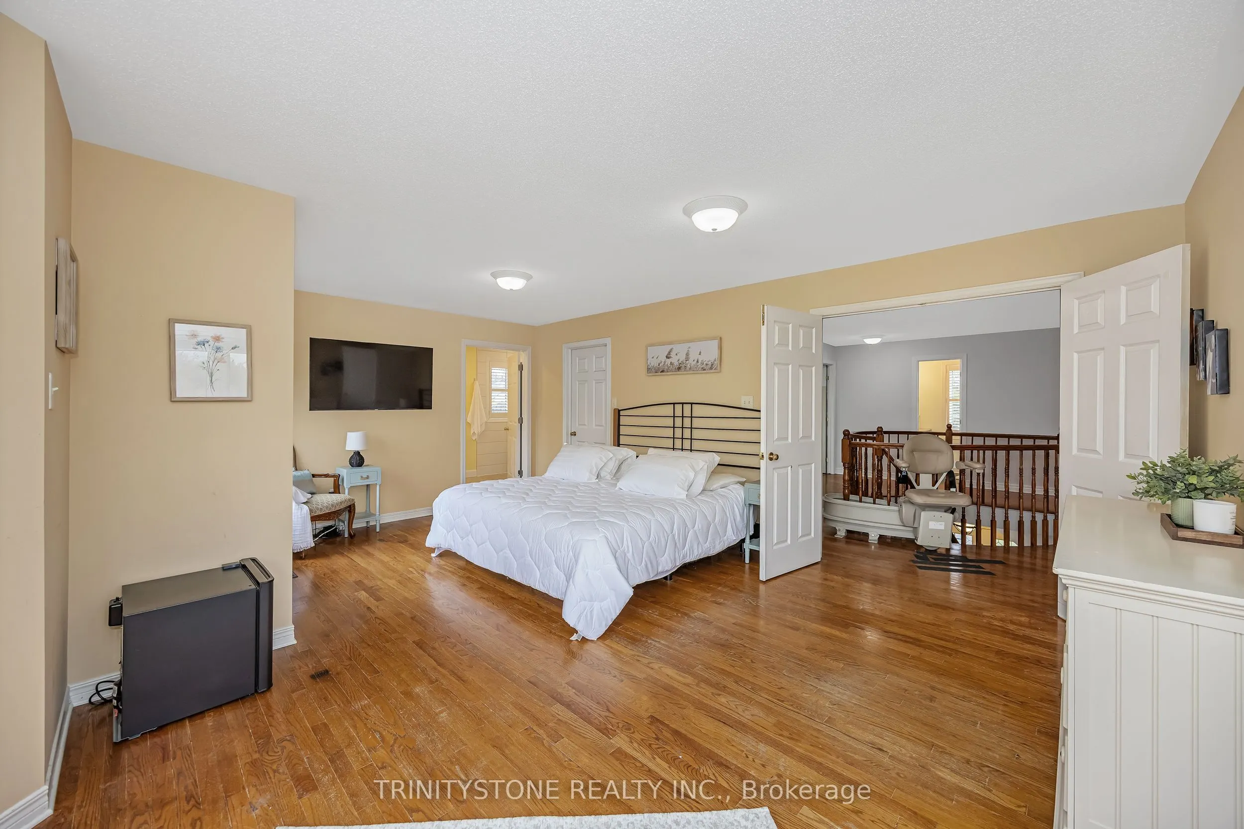 6 Cinnabar Way