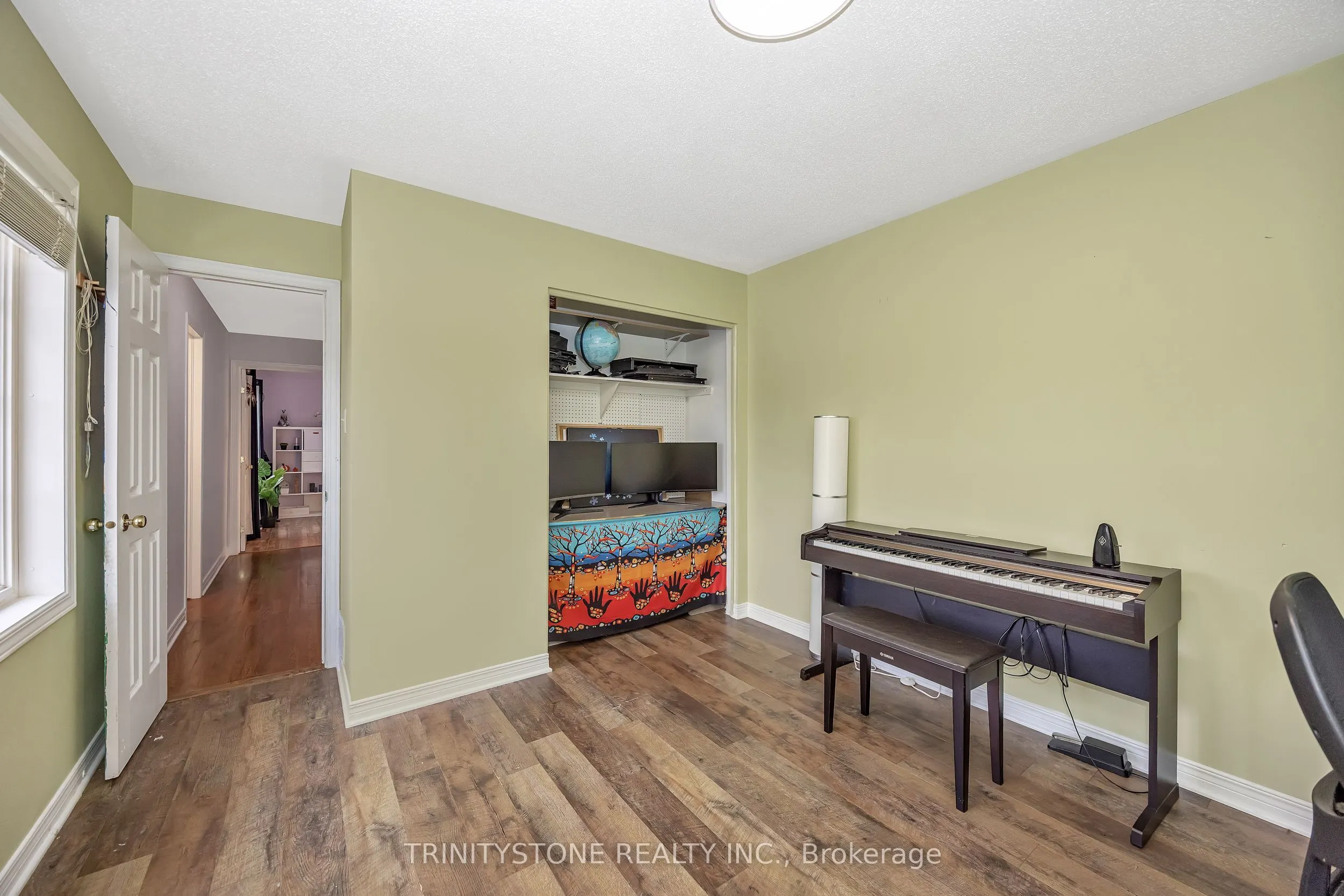 6 Cinnabar Way