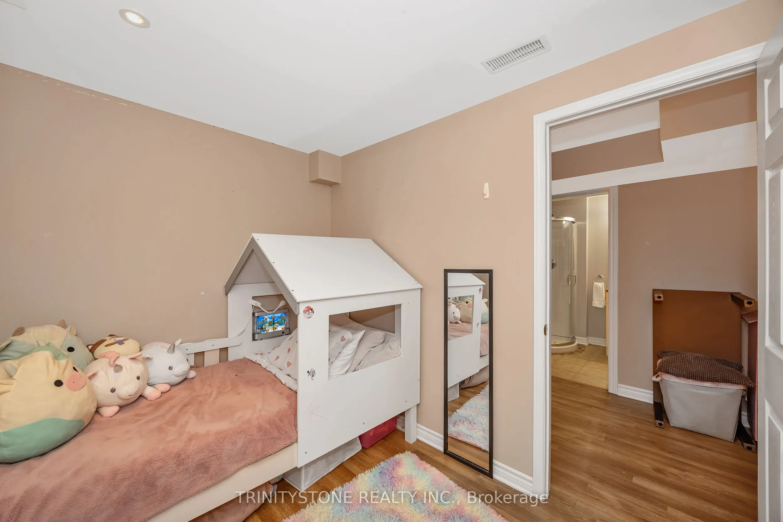 6 Cinnabar Way