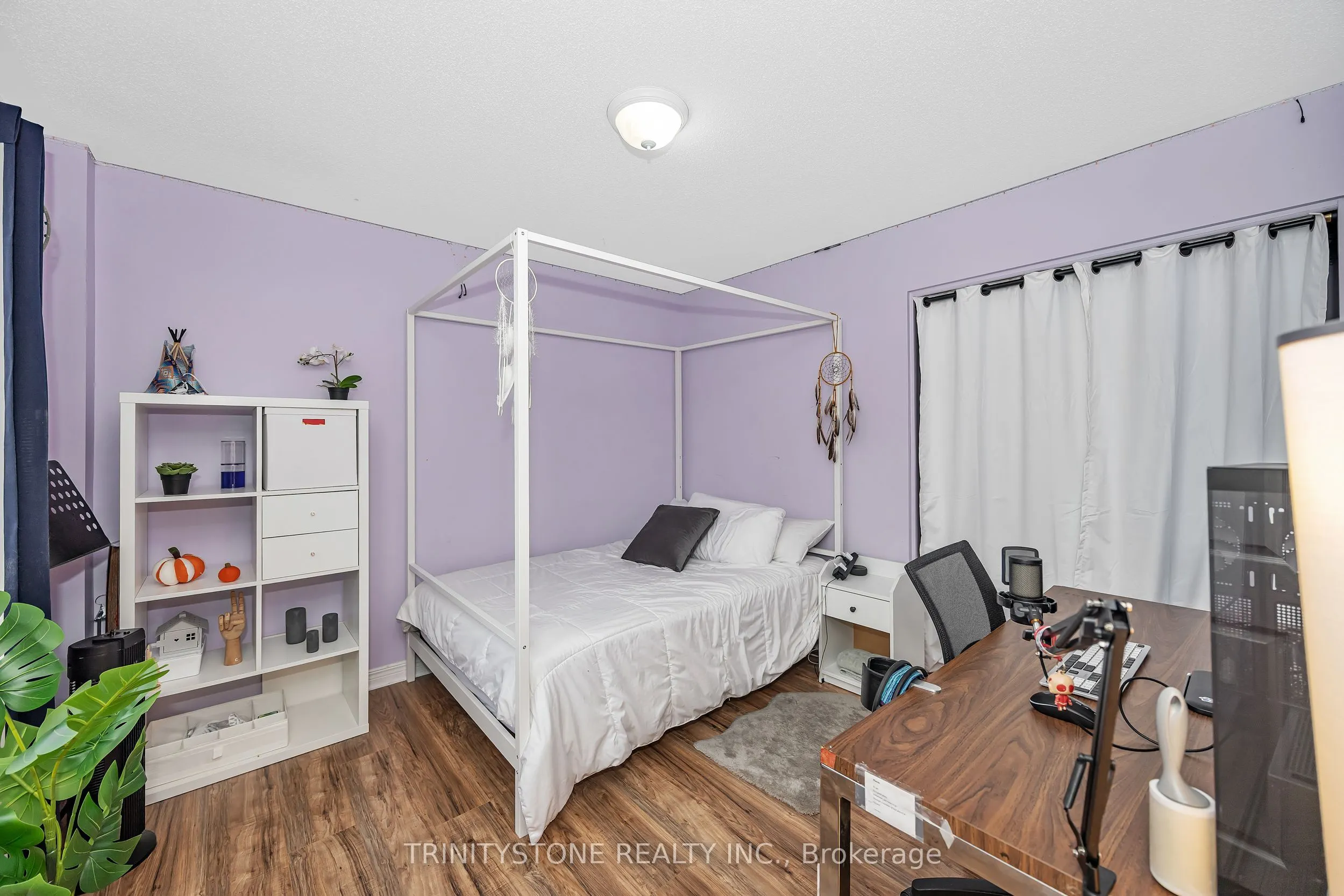 6 Cinnabar Way
