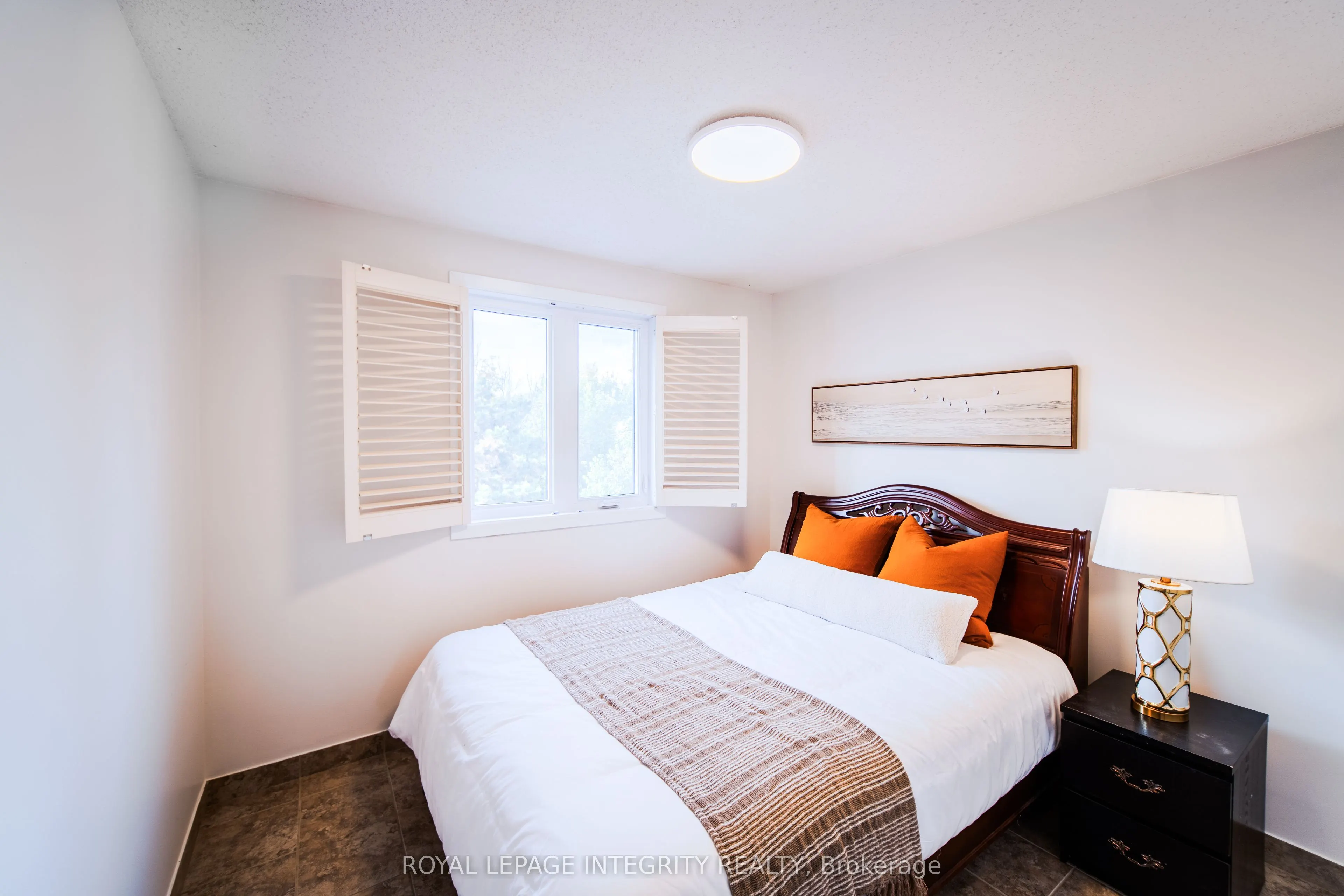 1266 Famlit Court