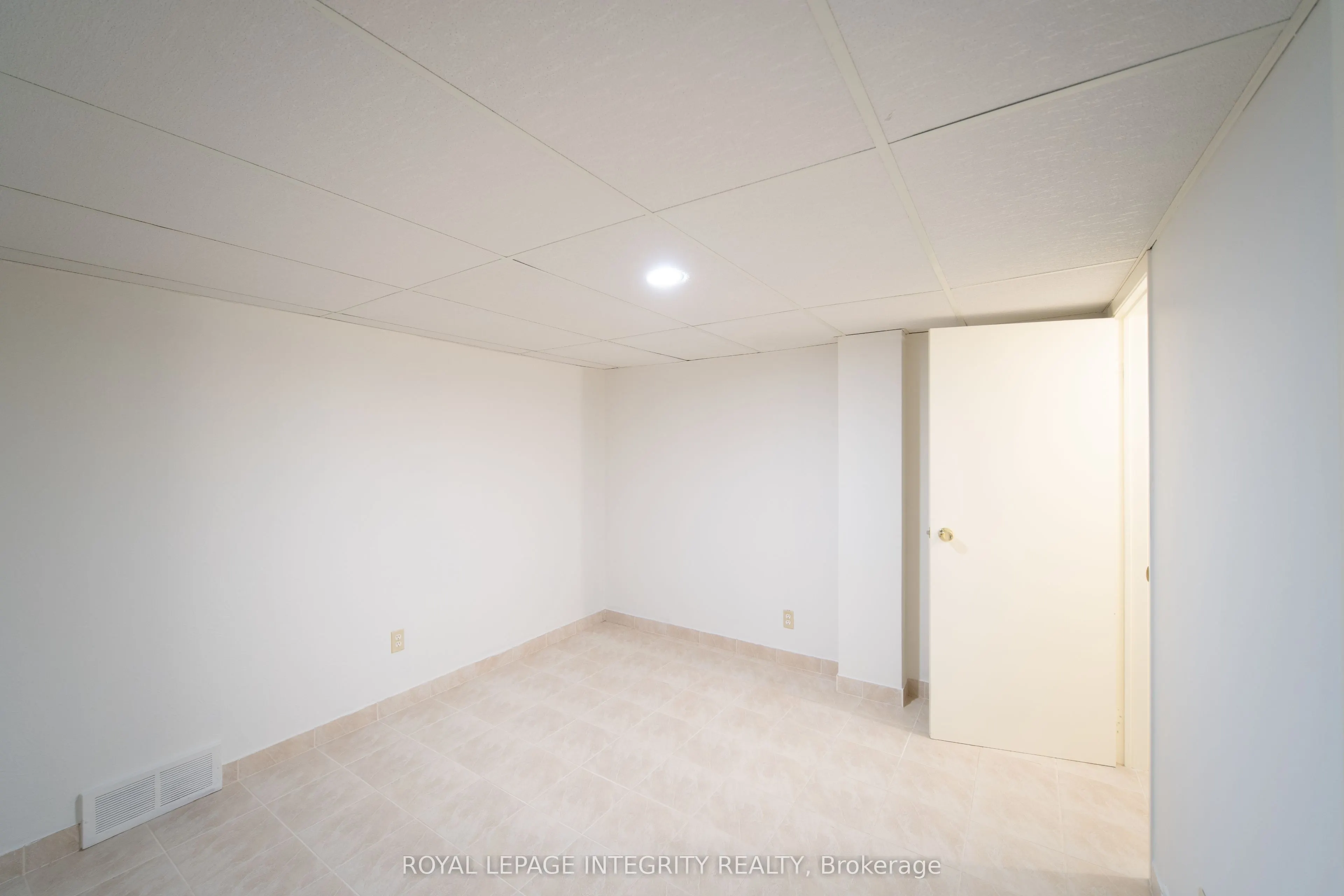 1266 Famlit Court