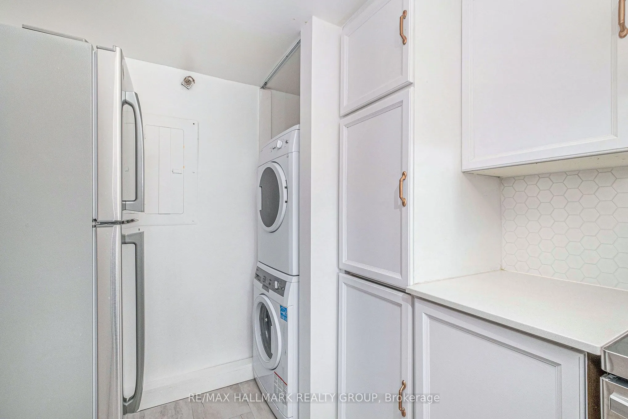 1204 Shillington Avenue, #16