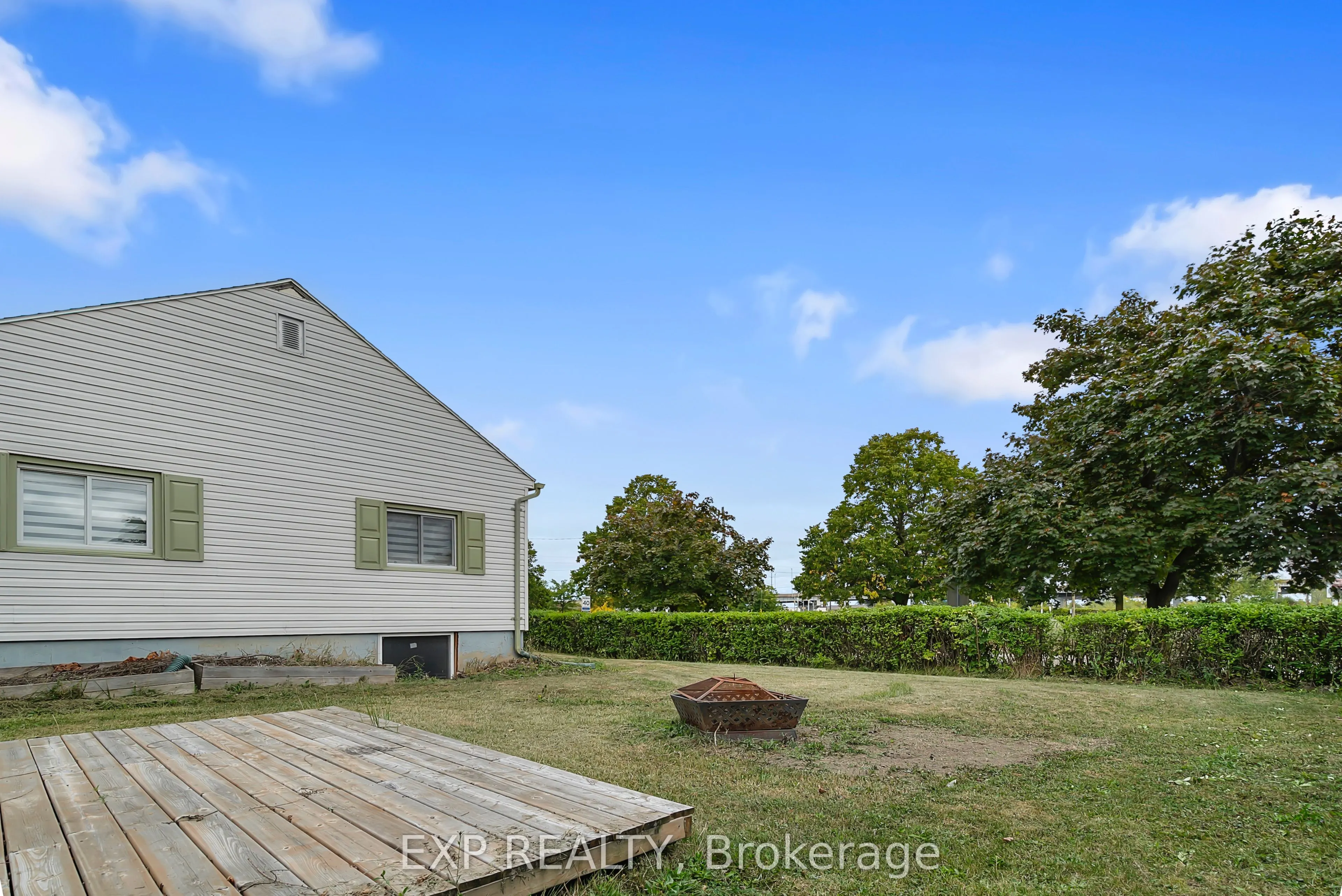 13 MCPHAIL Crescent