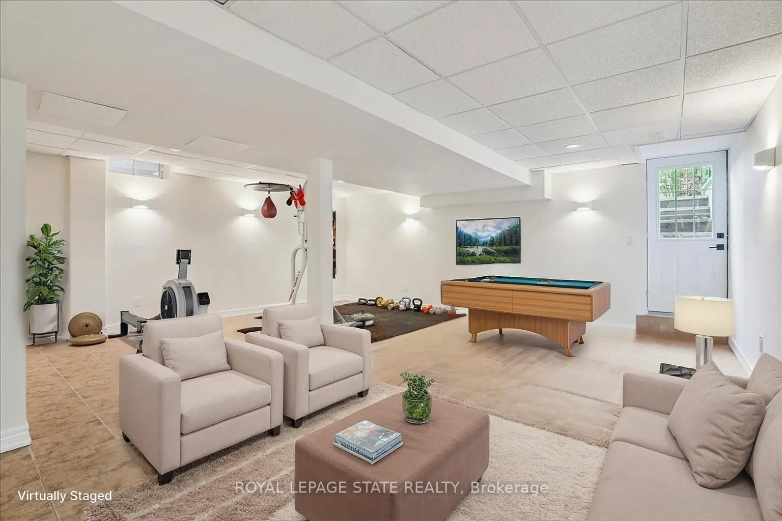 55 Edgewater Drive