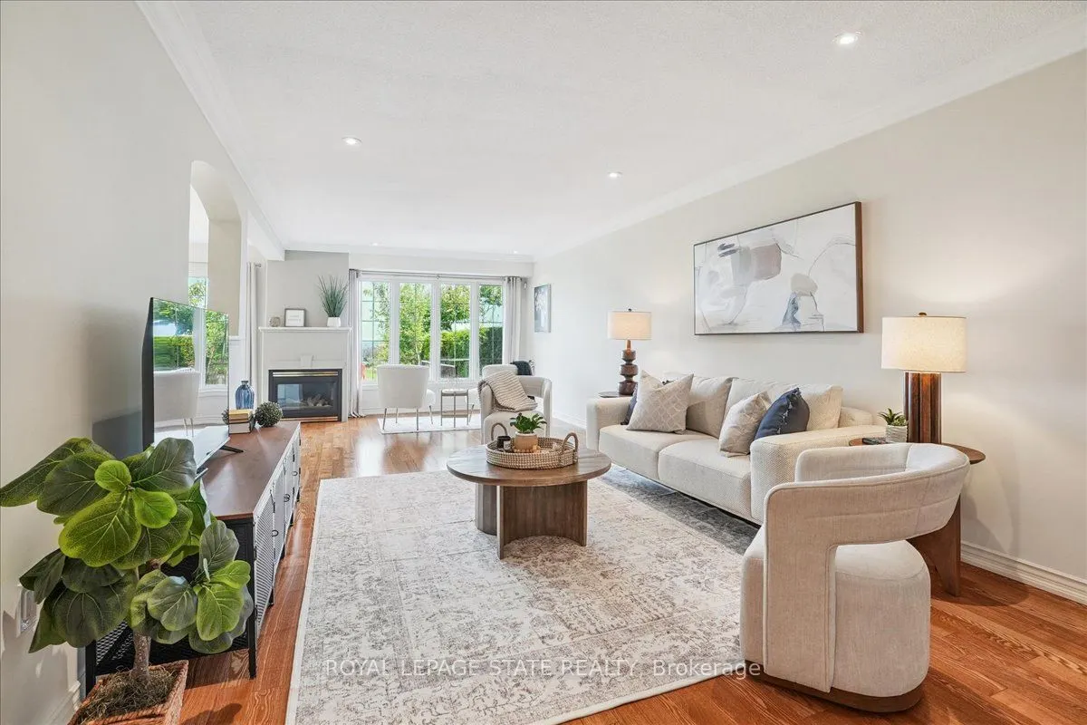 55 Edgewater Drive