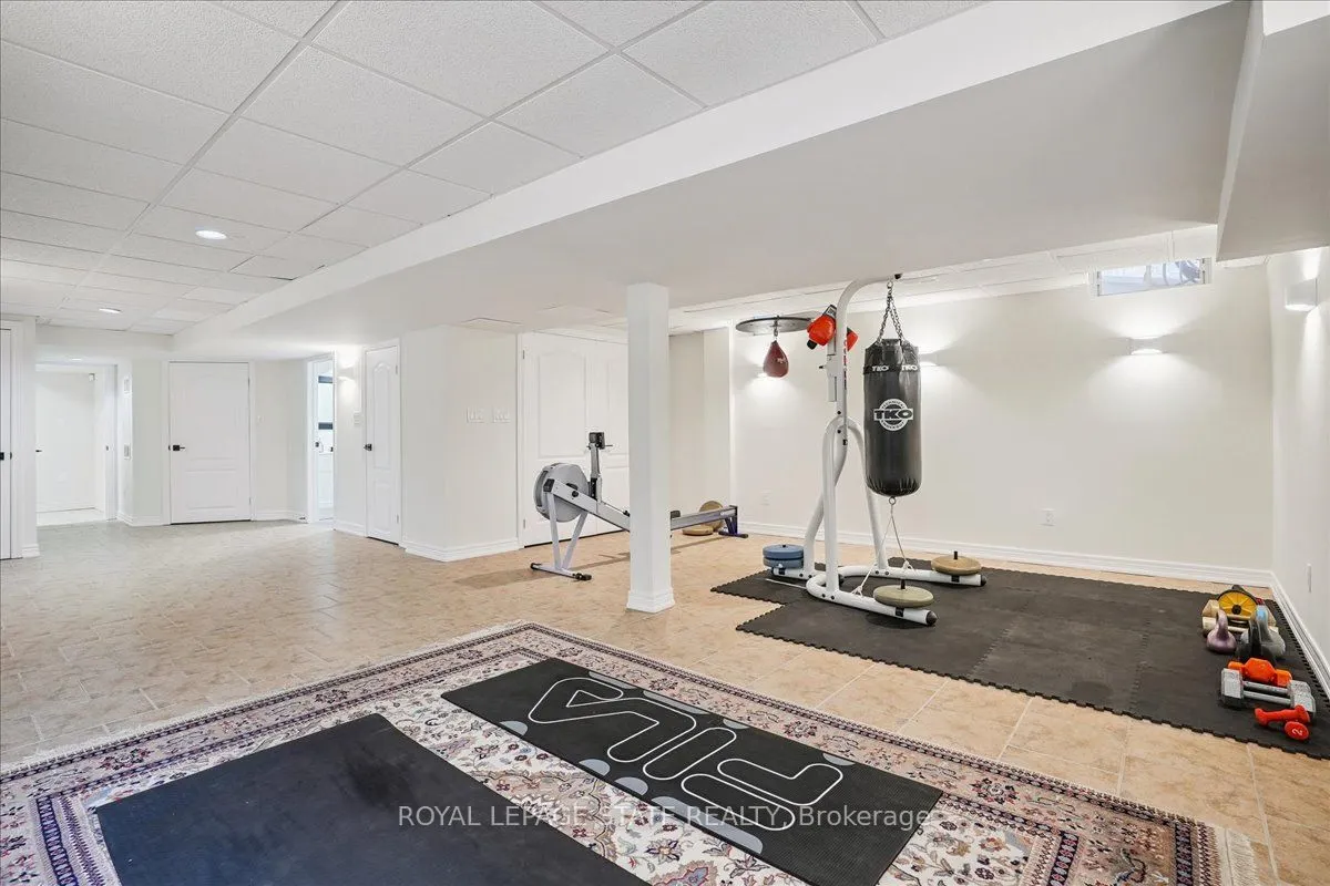 55 Edgewater Drive
