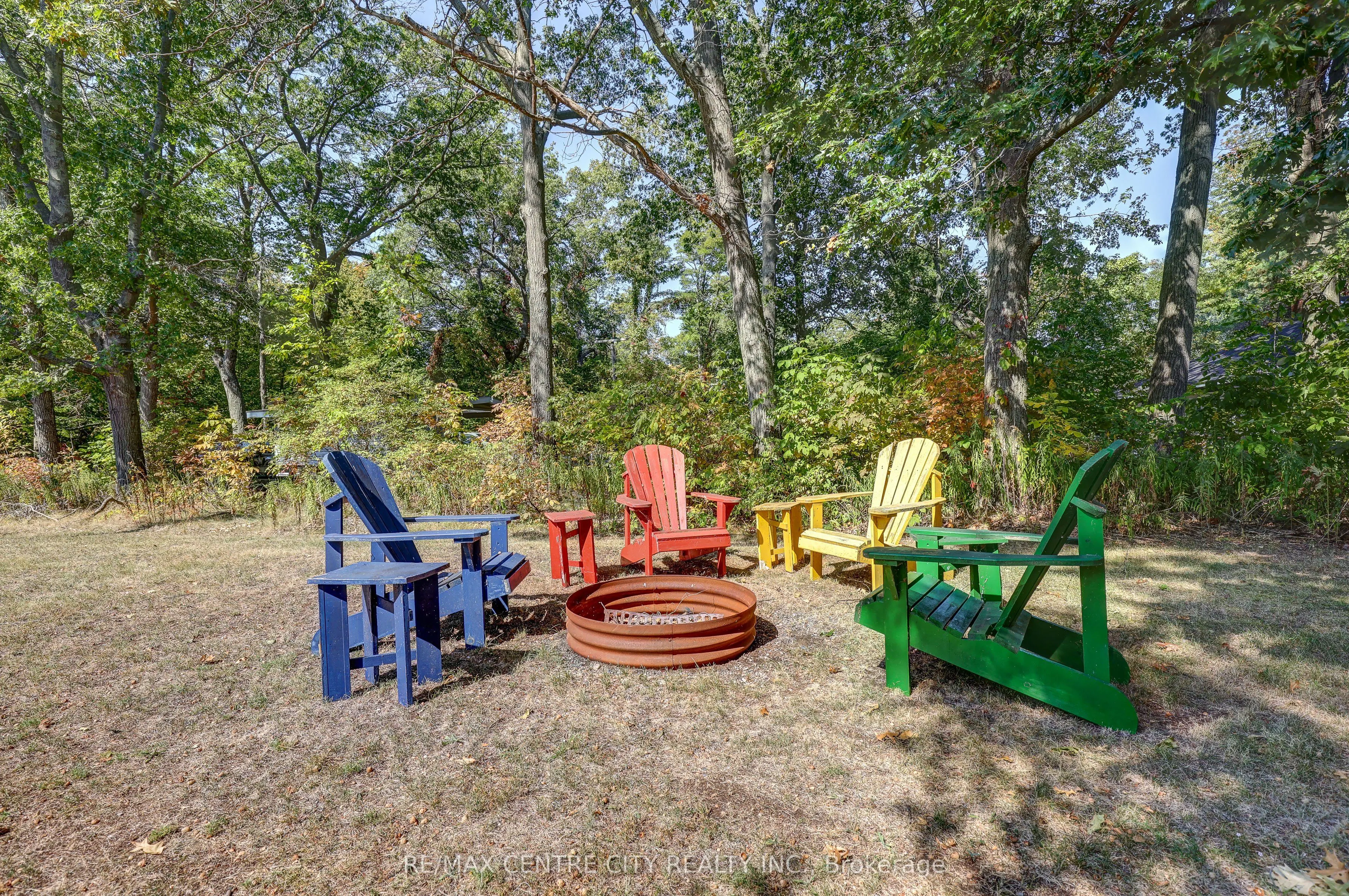 17374 Lakeshore Road