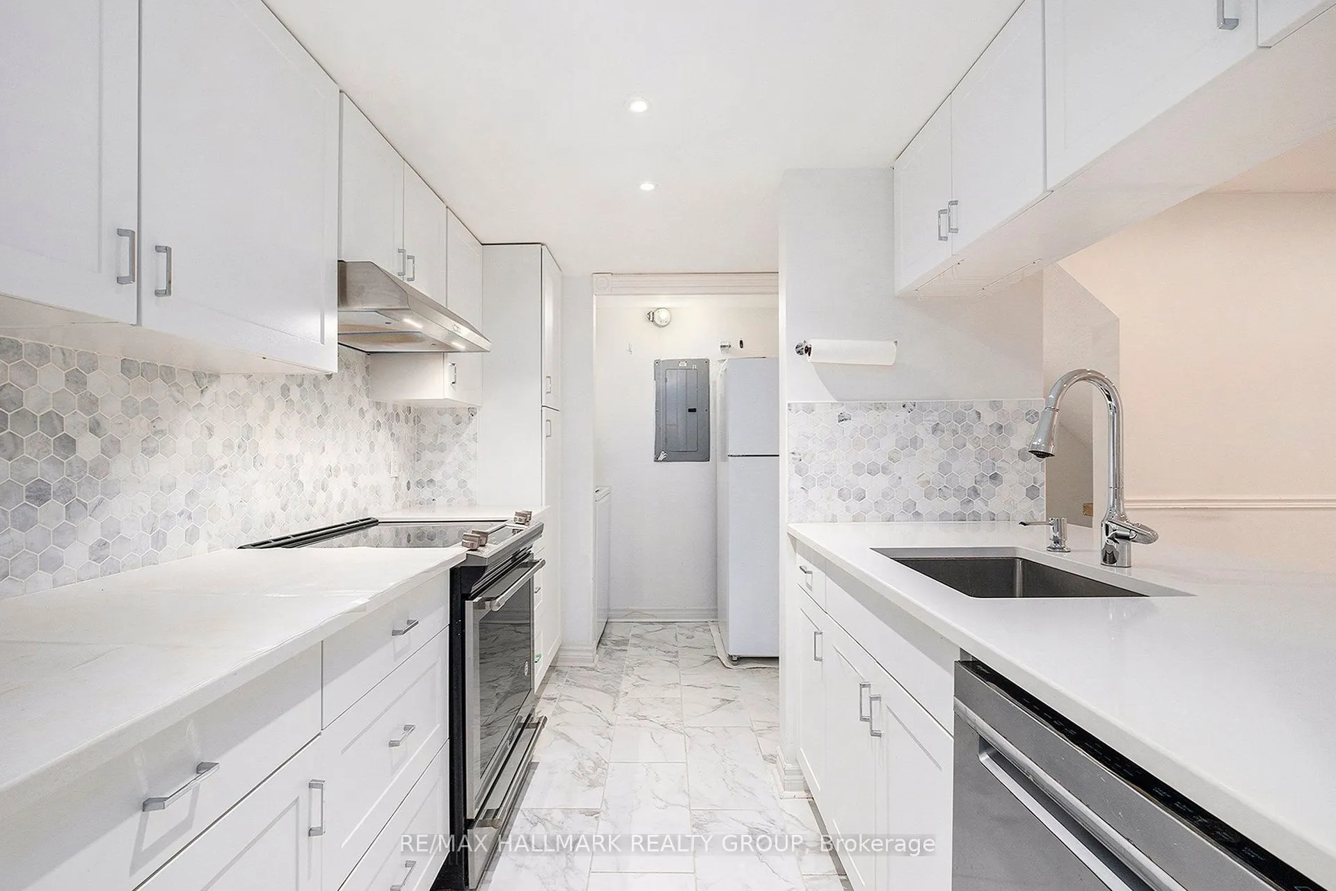 1204 Shillington Avenue, #15