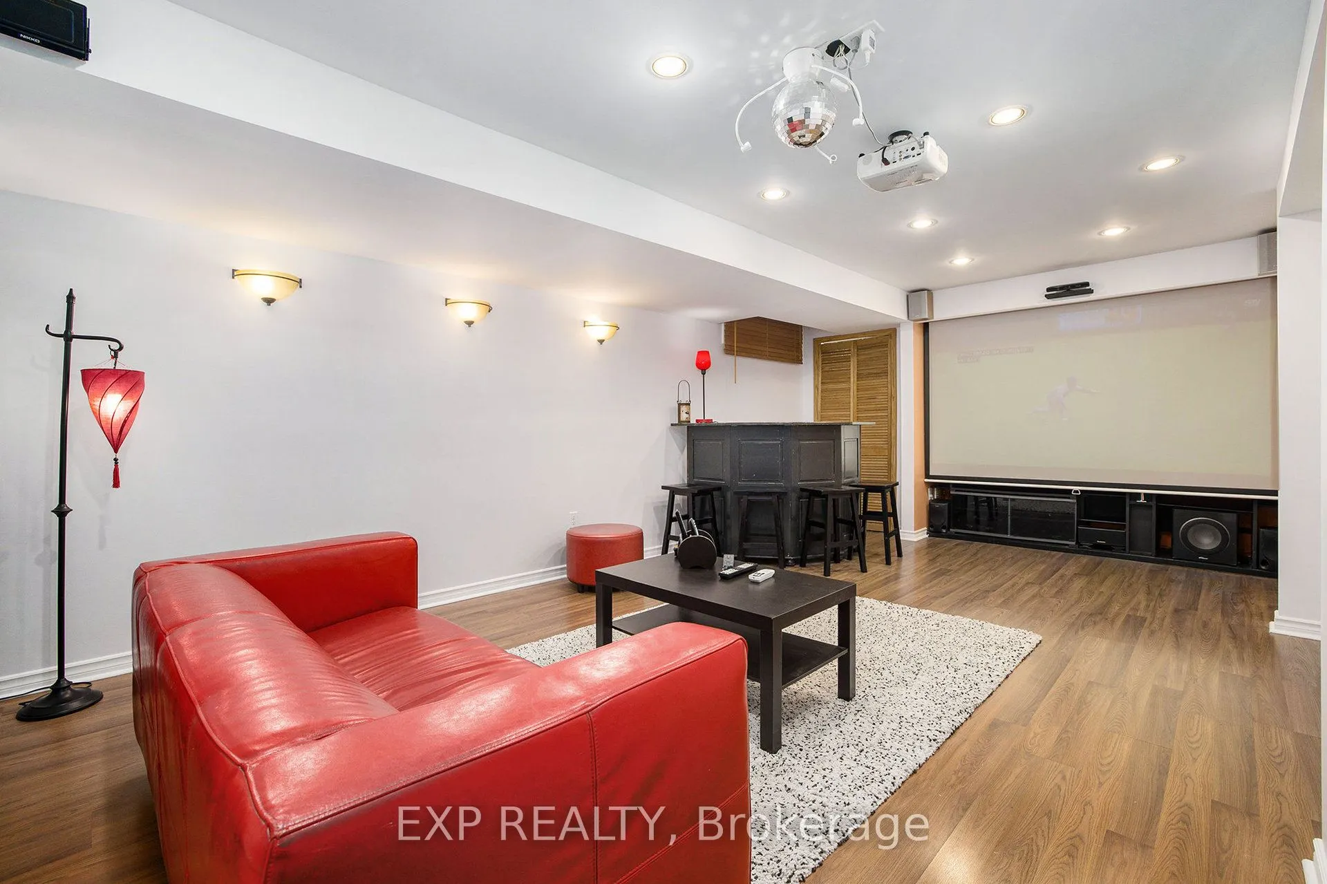 433 Pickford Drive