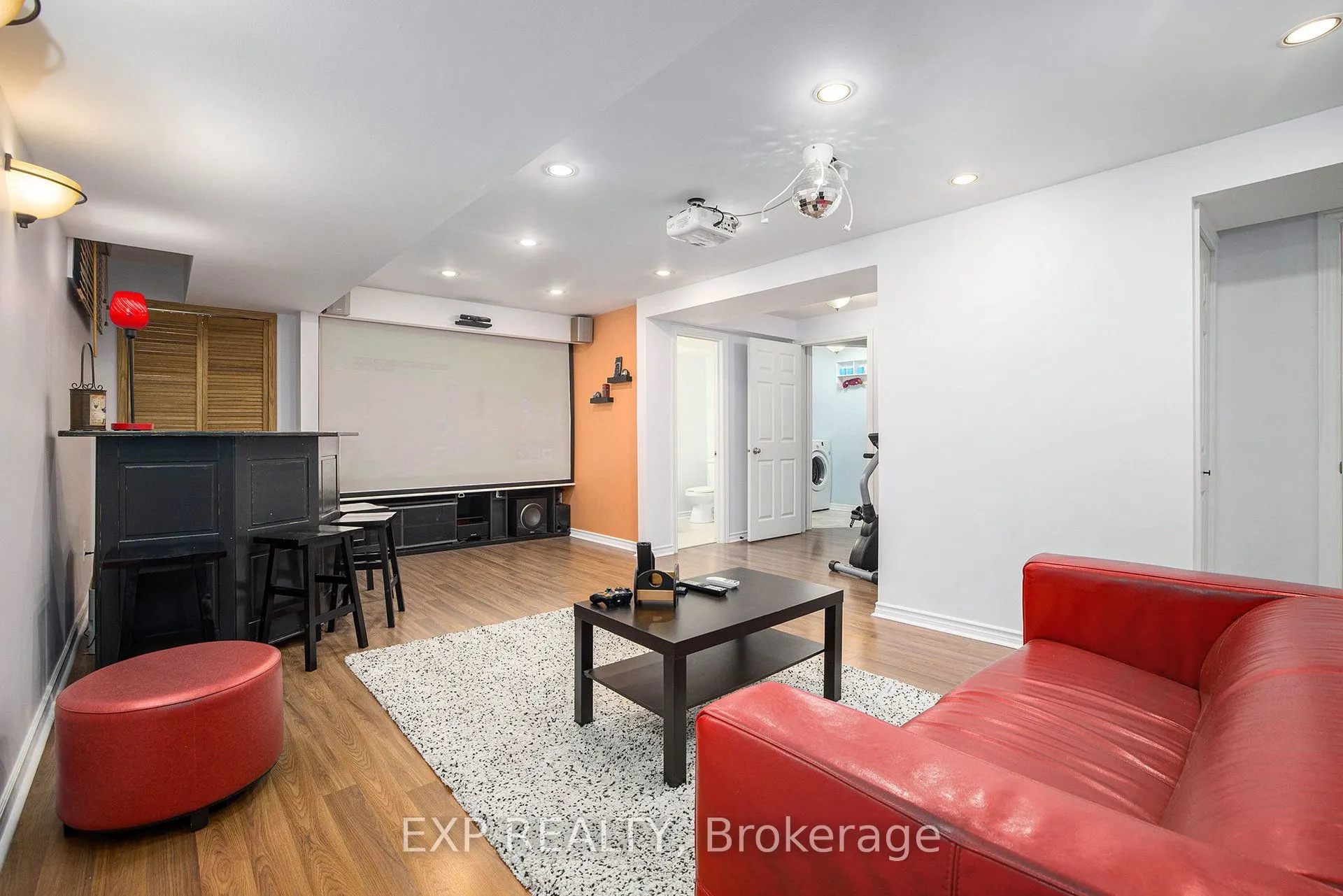 433 Pickford Drive