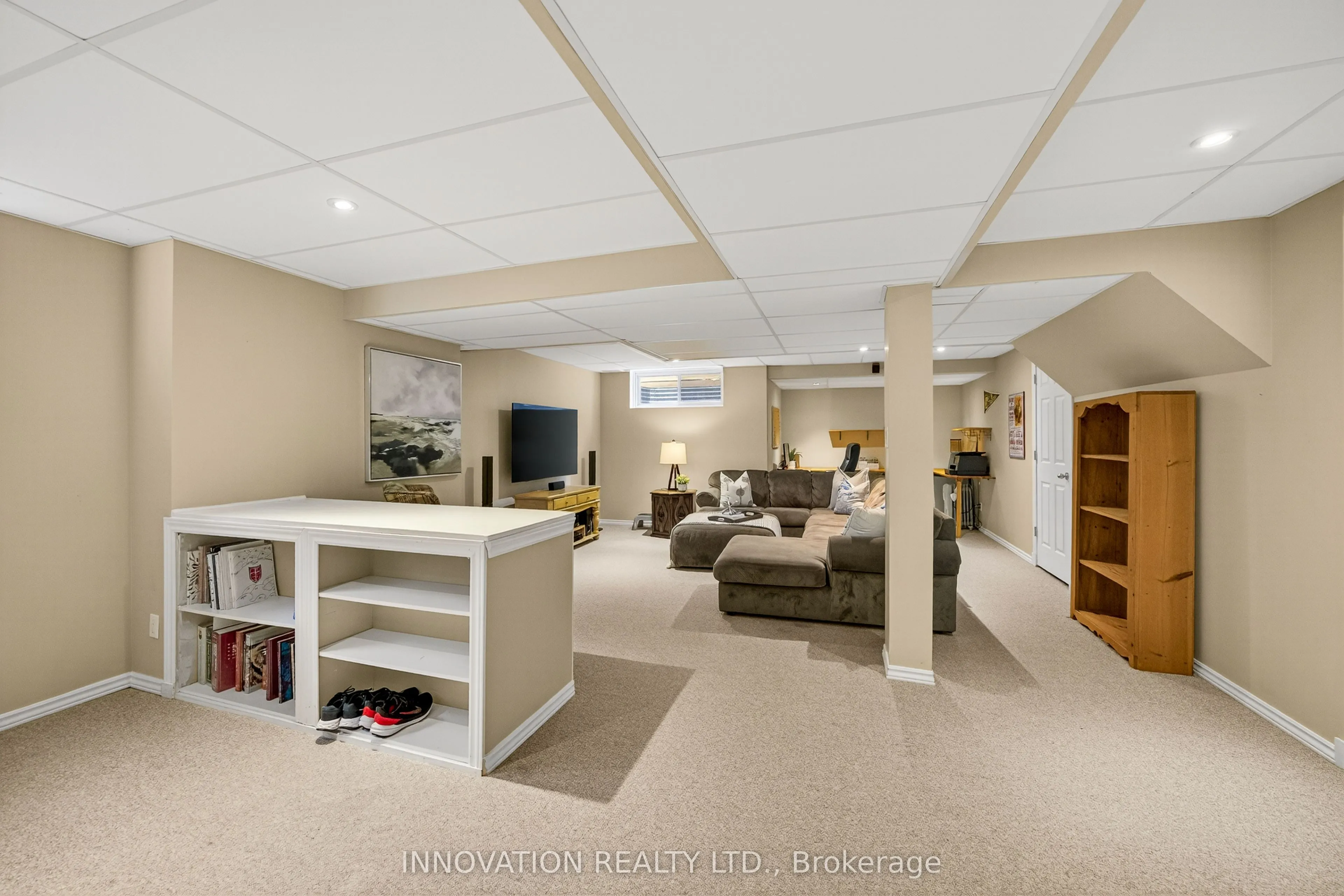 3719 Twin Falls Place