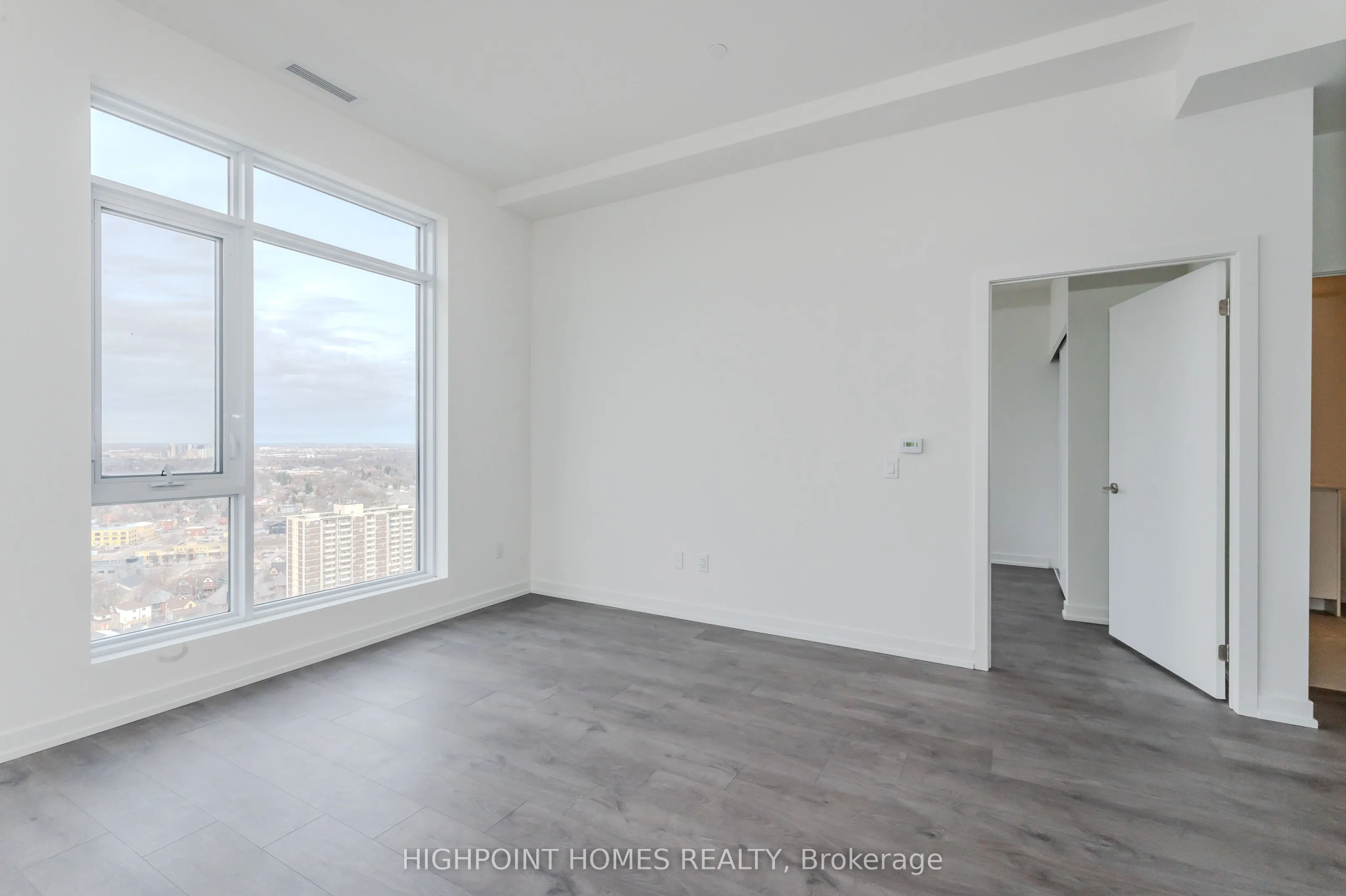 55 Duke Street W, #2509