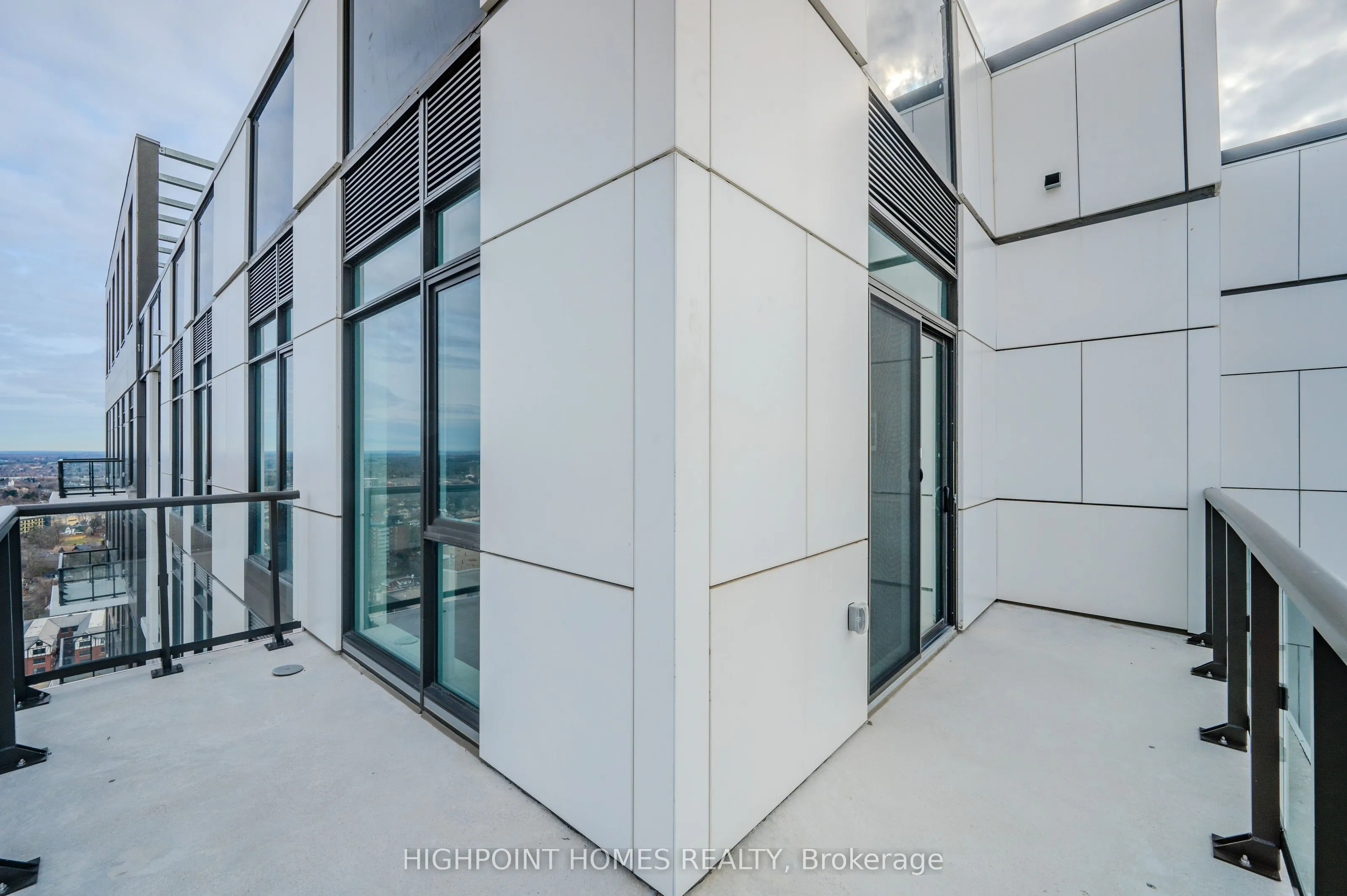 55 Duke Street W, #2509