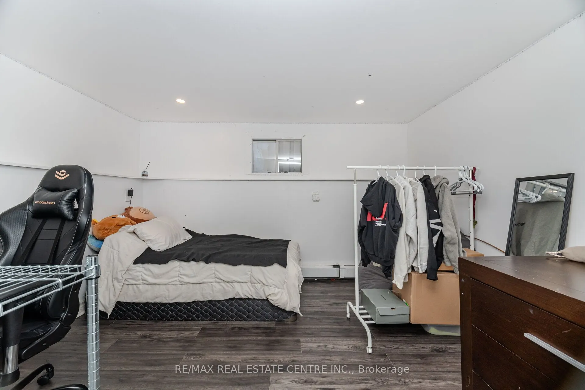 91 E 44th Street