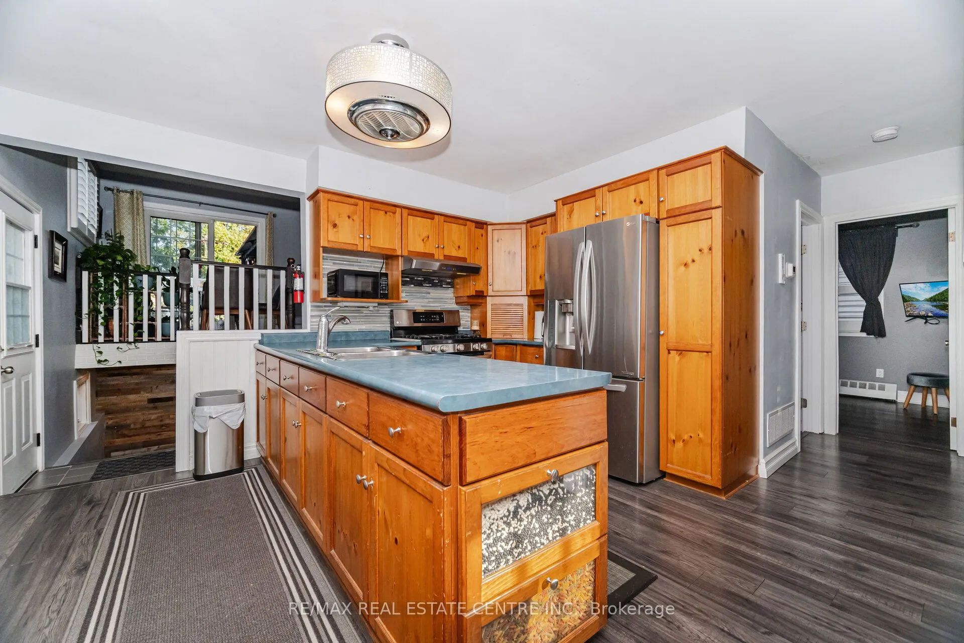 91 E 44th Street