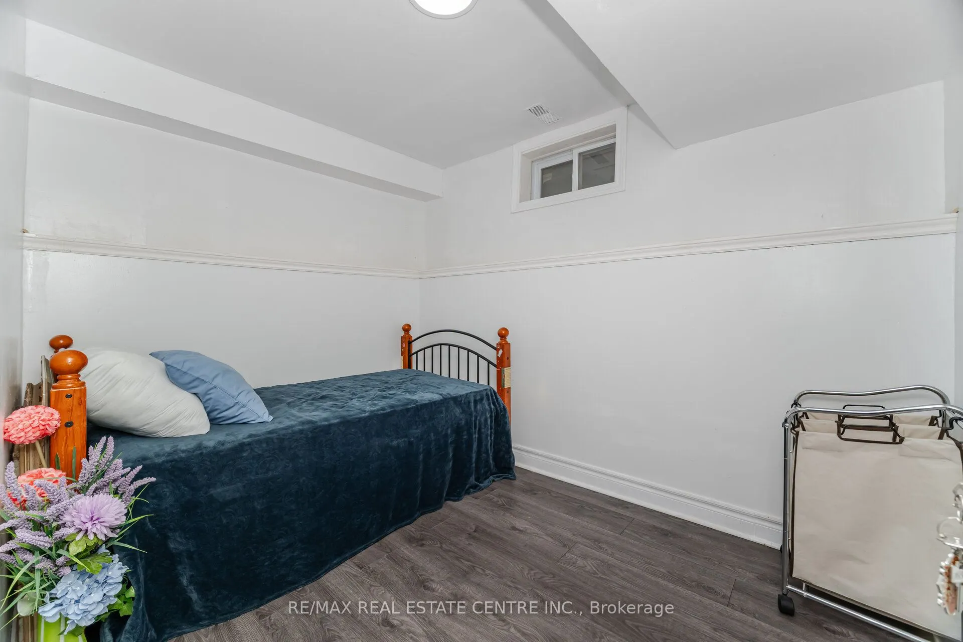 91 E 44th Street