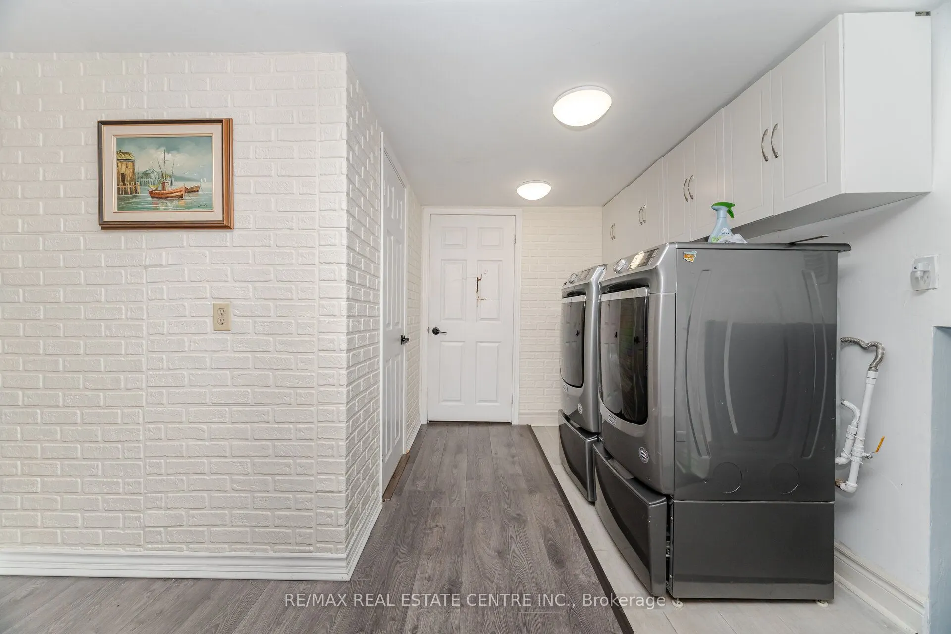 91 E 44th Street