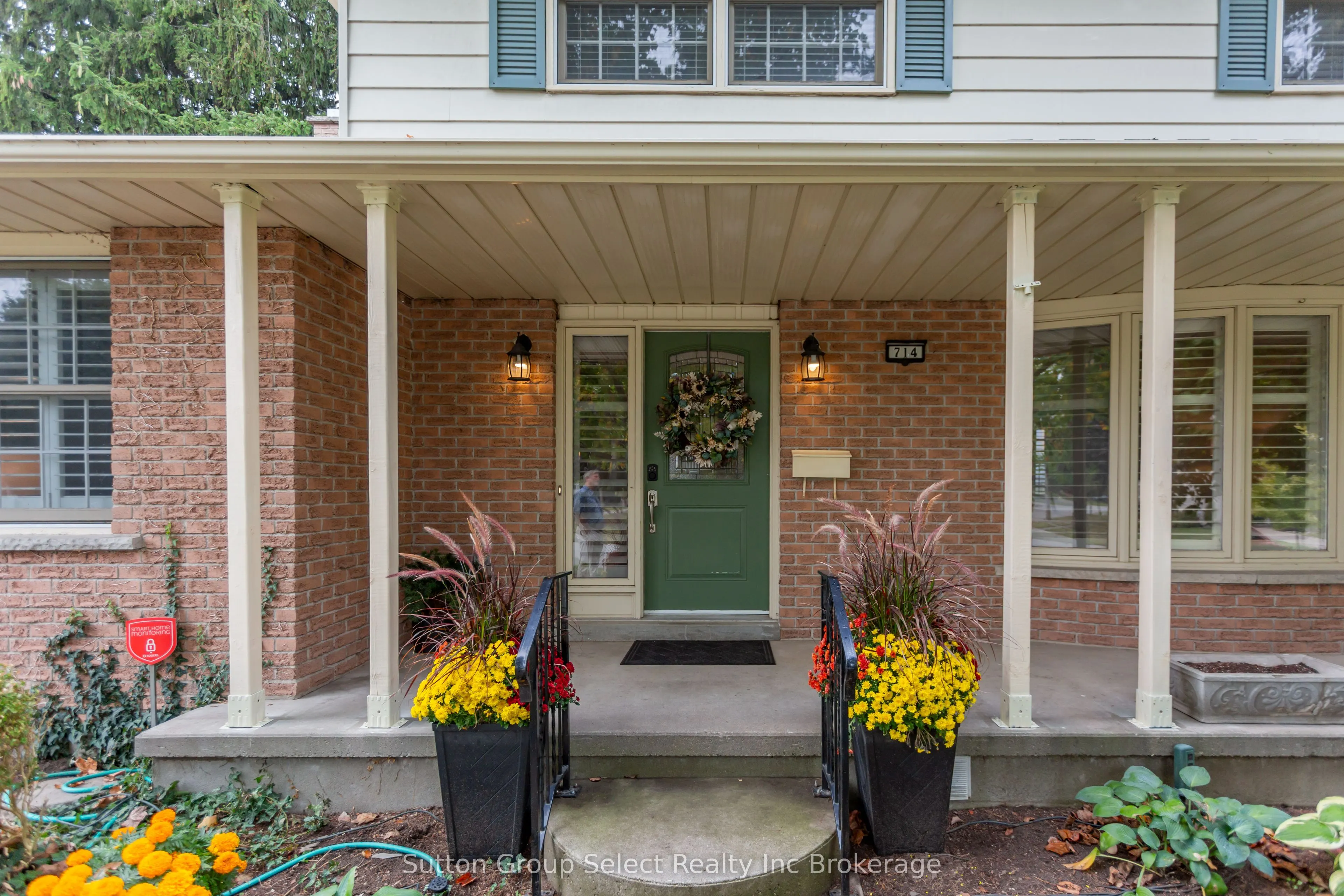 714 Gladstone Drive