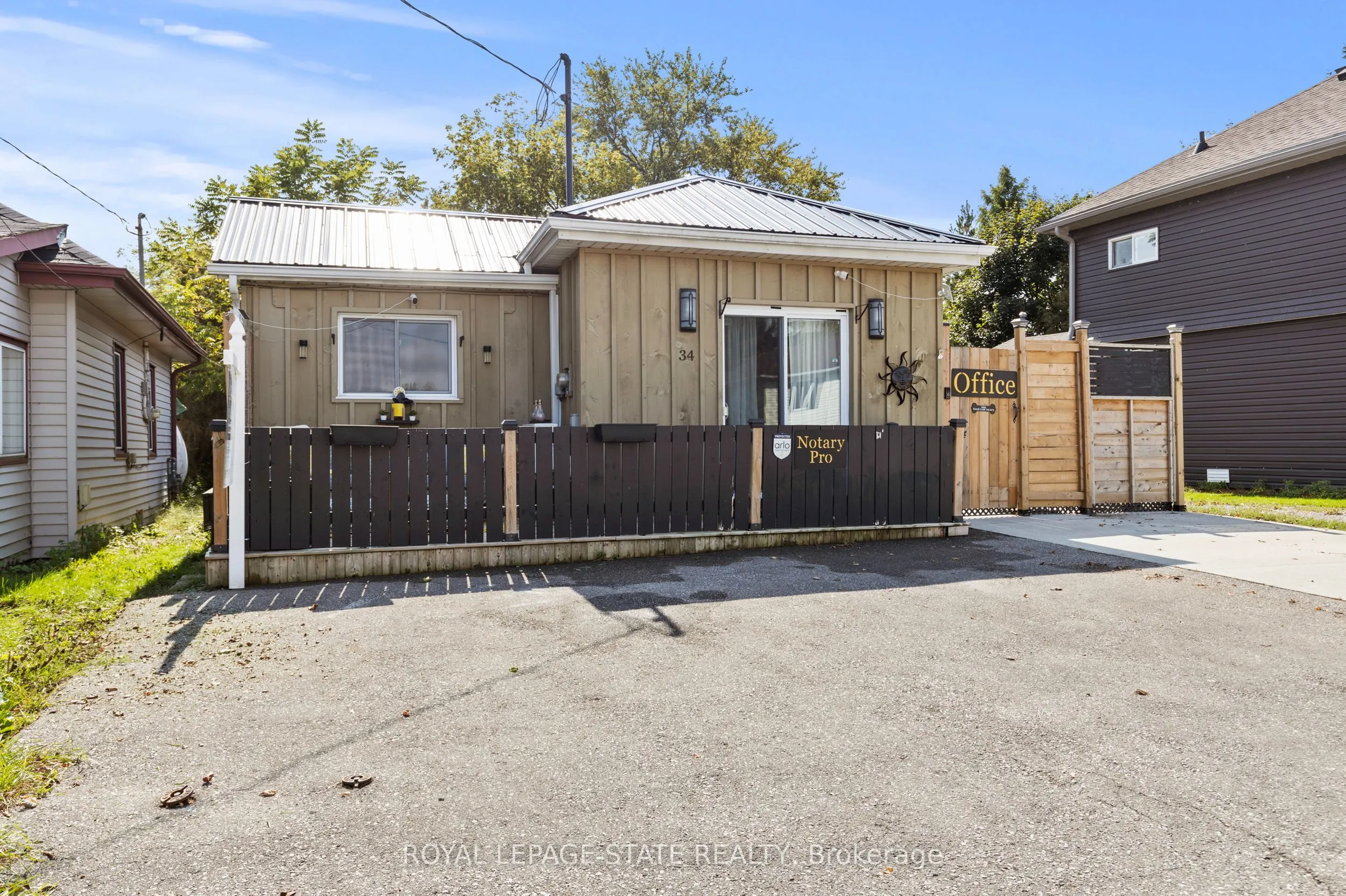 34 Pansy Avenue