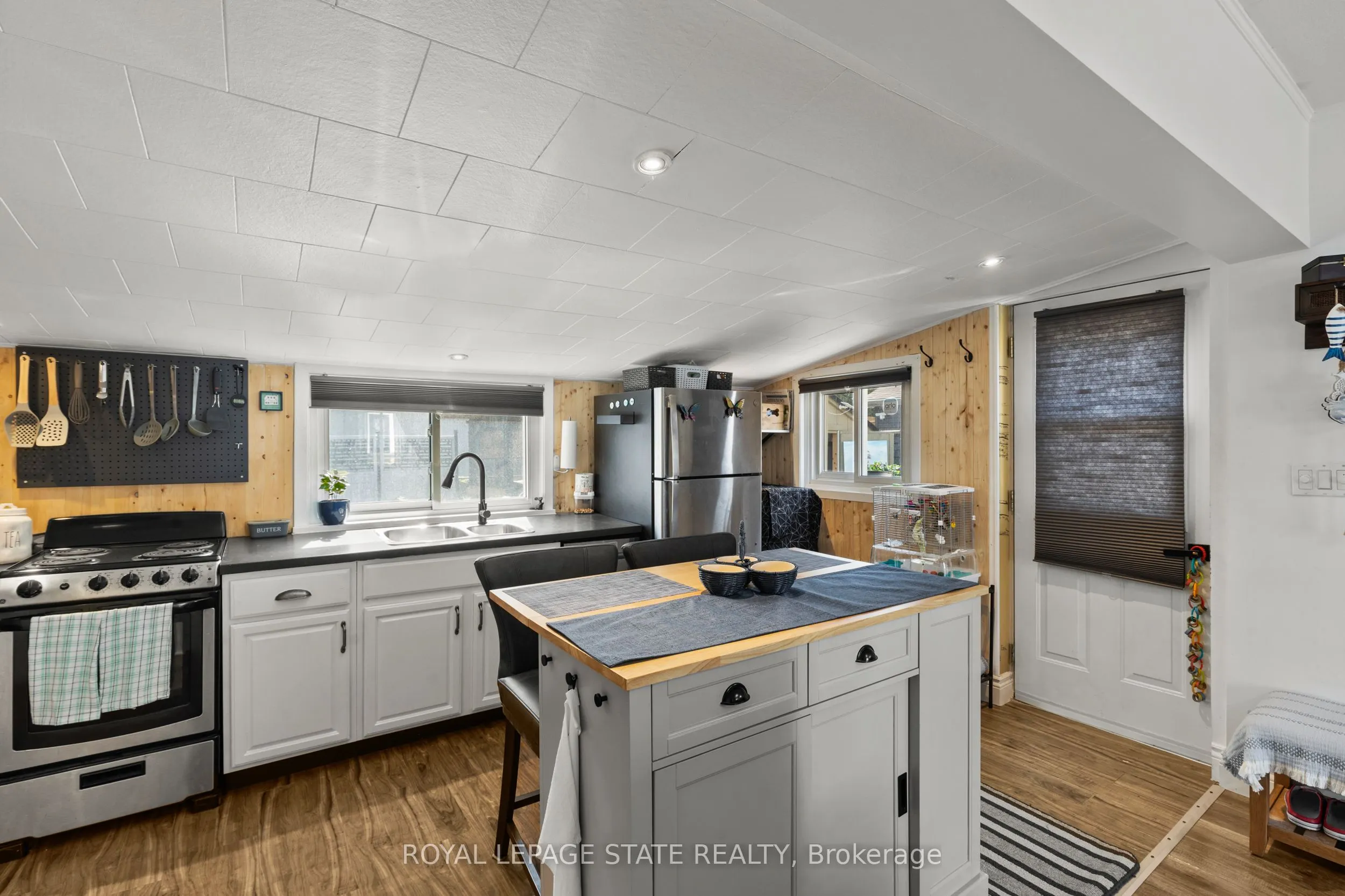 34 Pansy Avenue