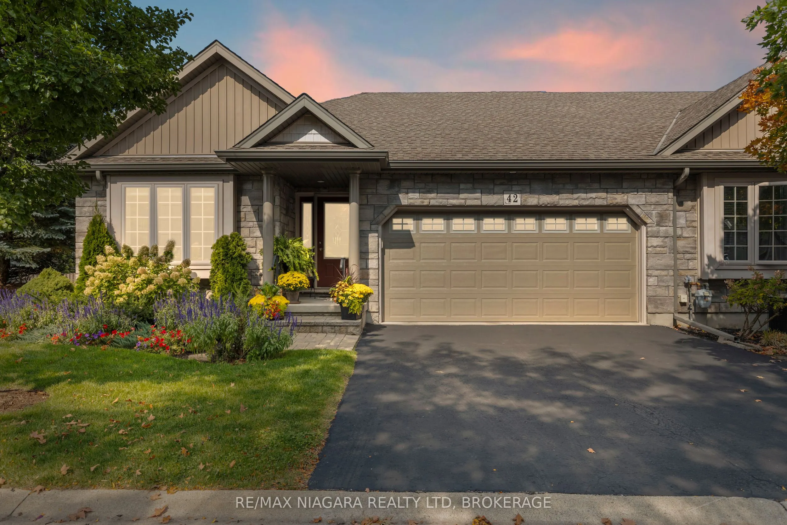 42 ROSE GLEN Crescent, #Call LBO