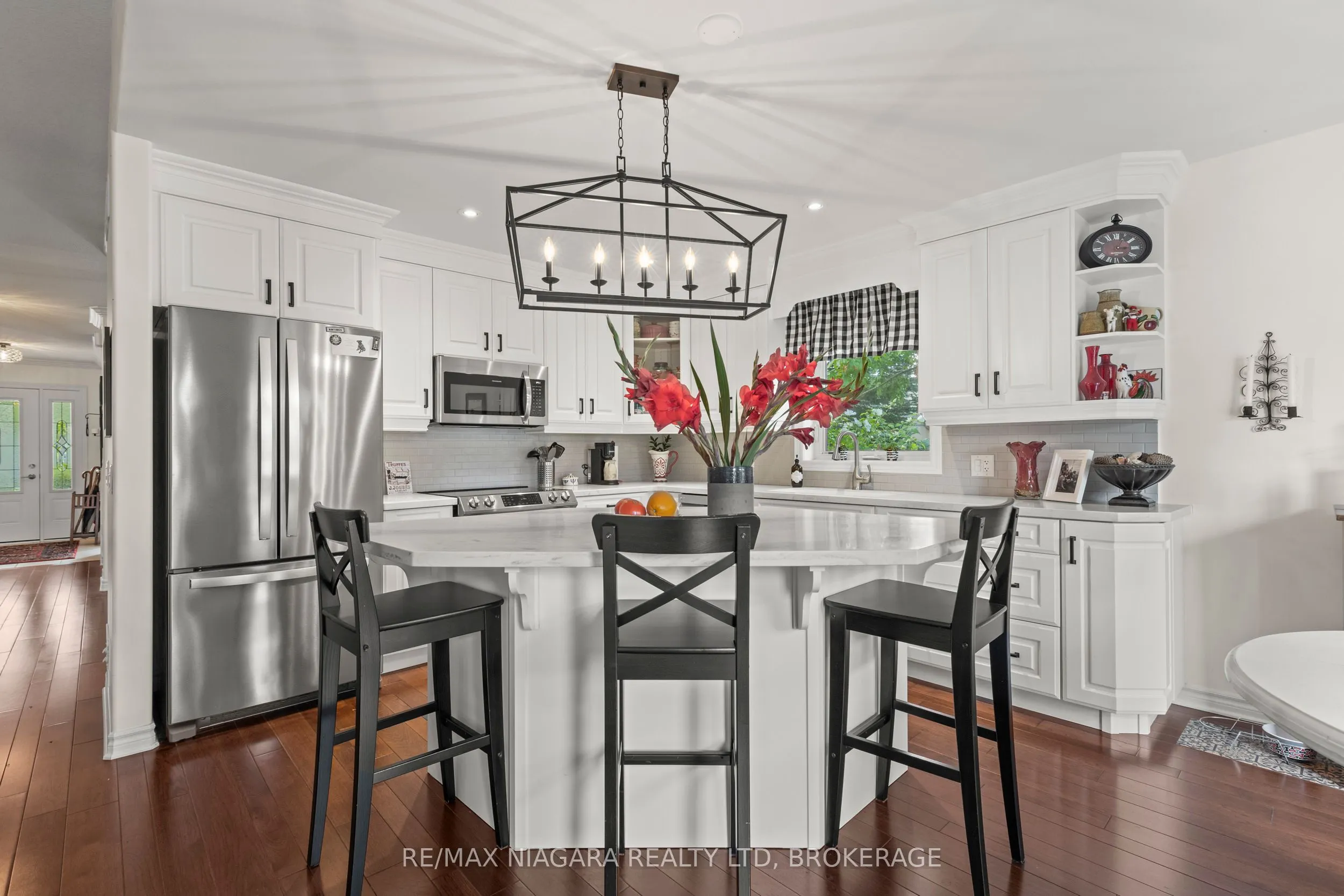 42 ROSE GLEN Crescent, #Call LBO