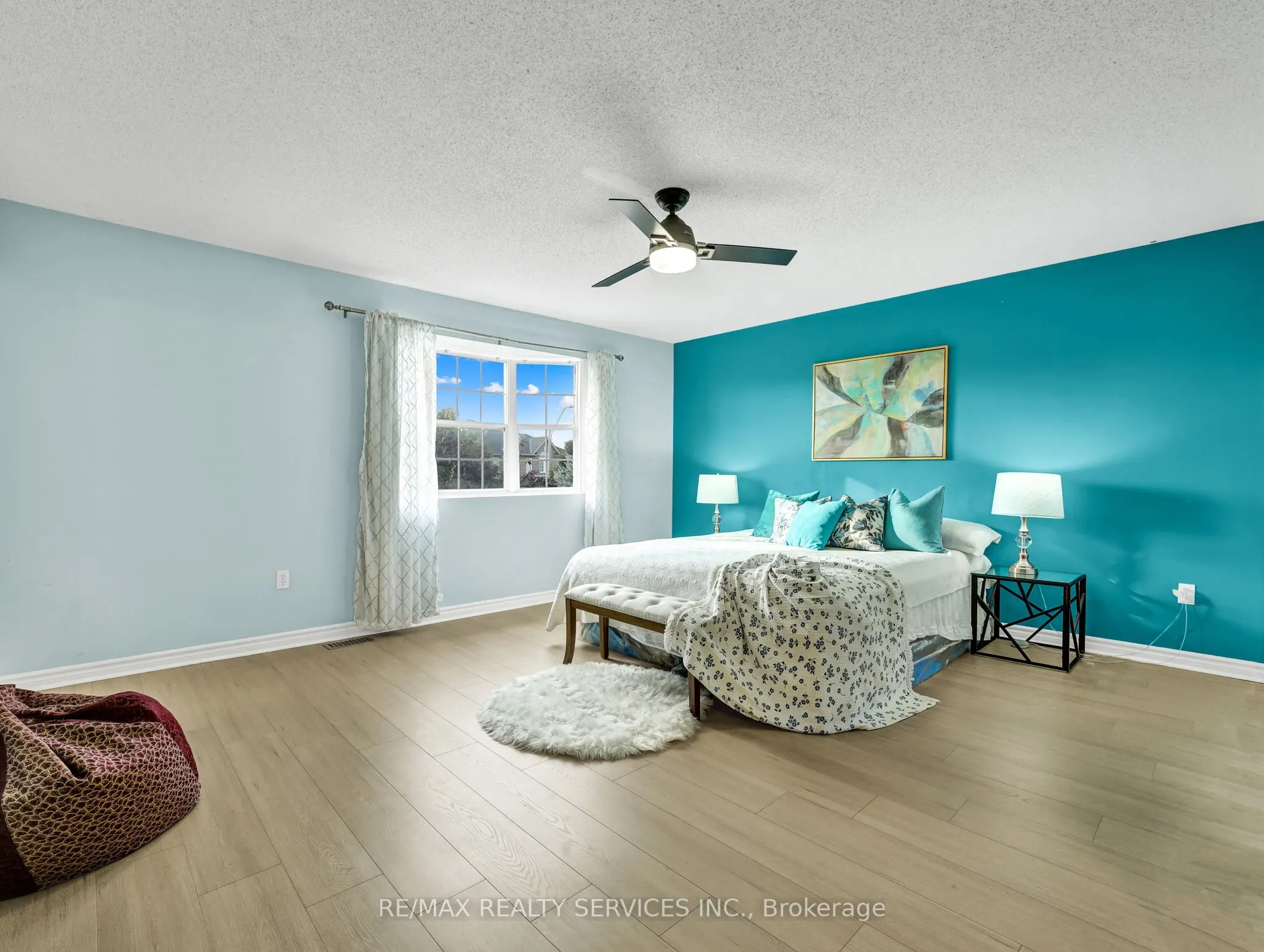 11 Willowridge Way