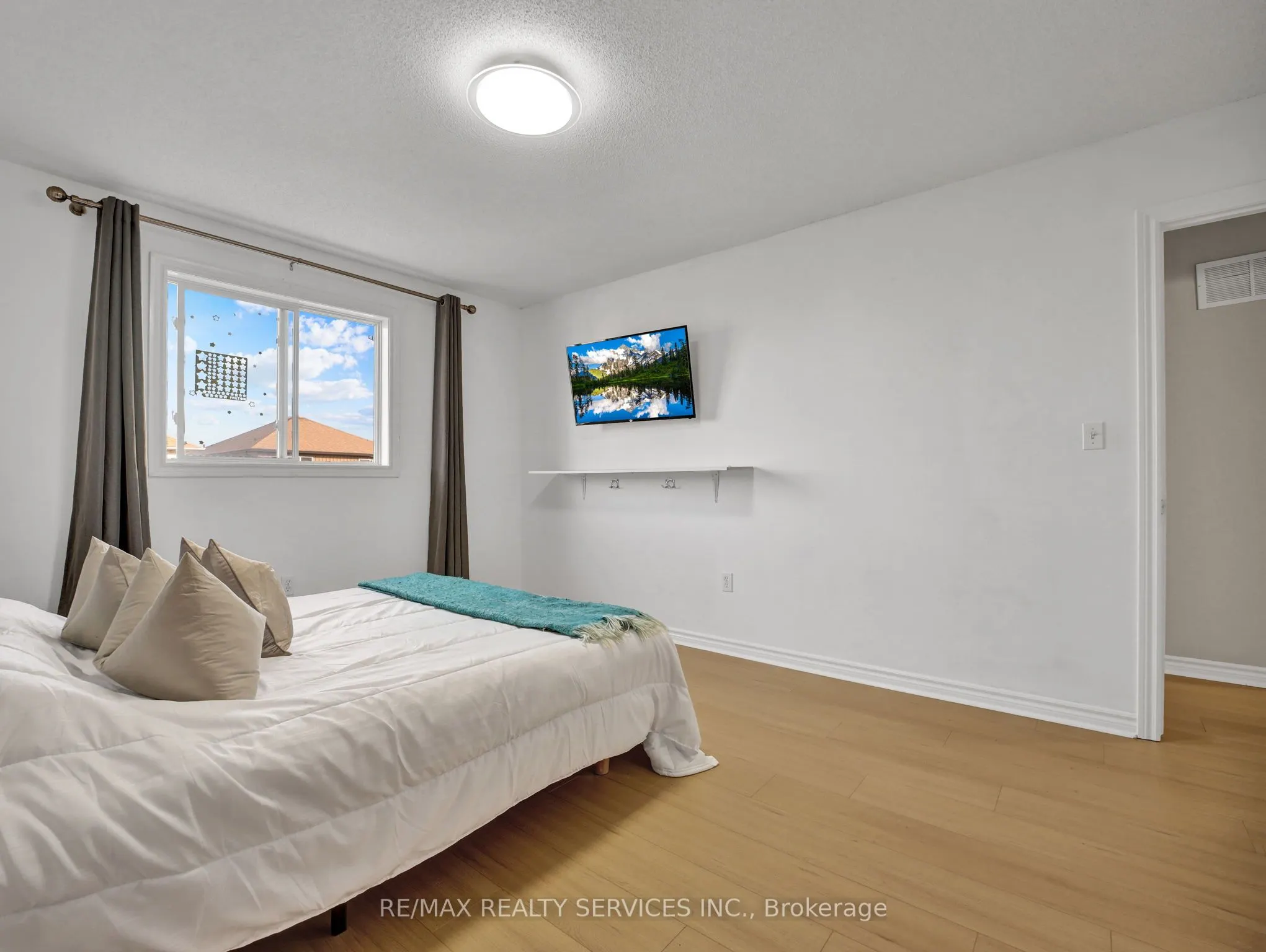 11 Willowridge Way