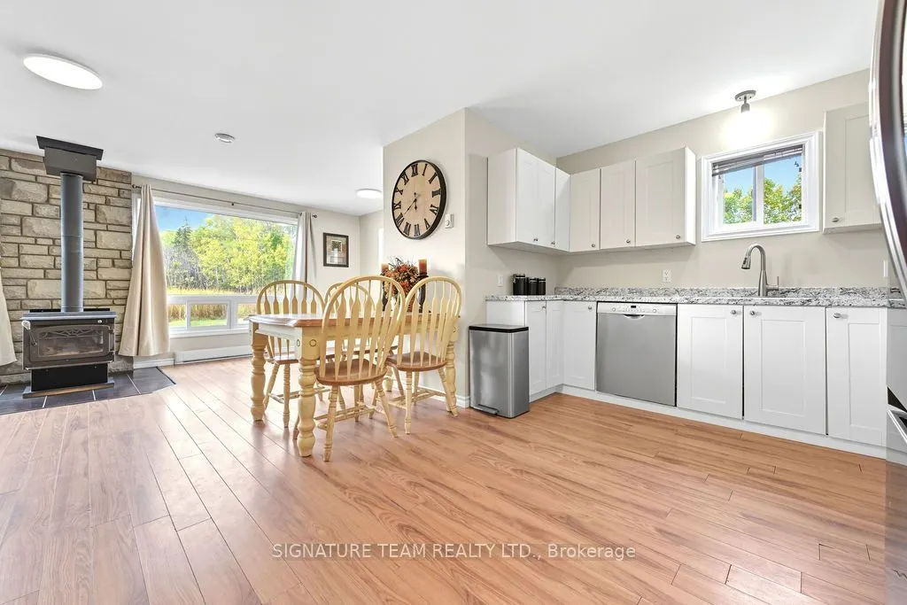 255 Foymount Road