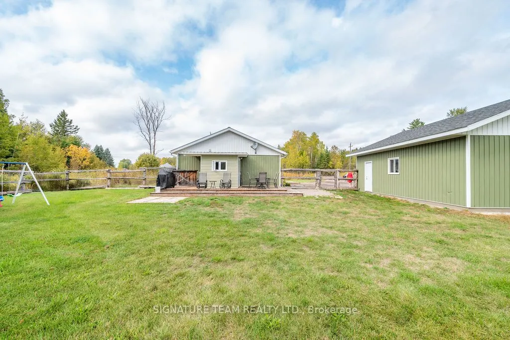 255 Foymount Road