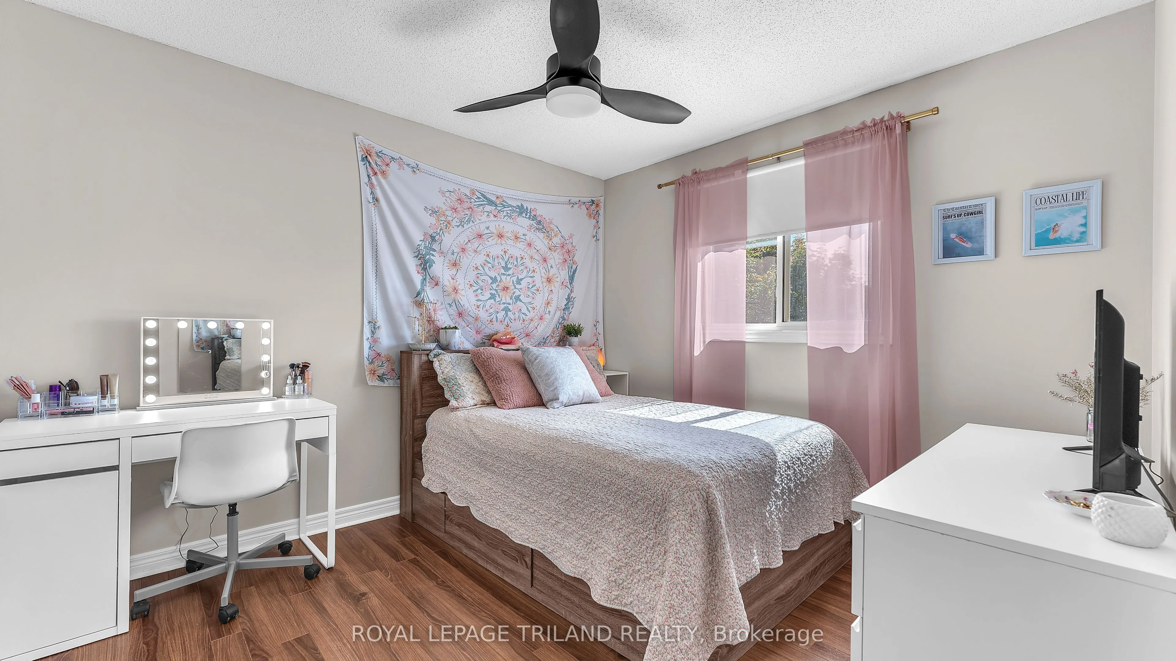 579 HARTOP Place
