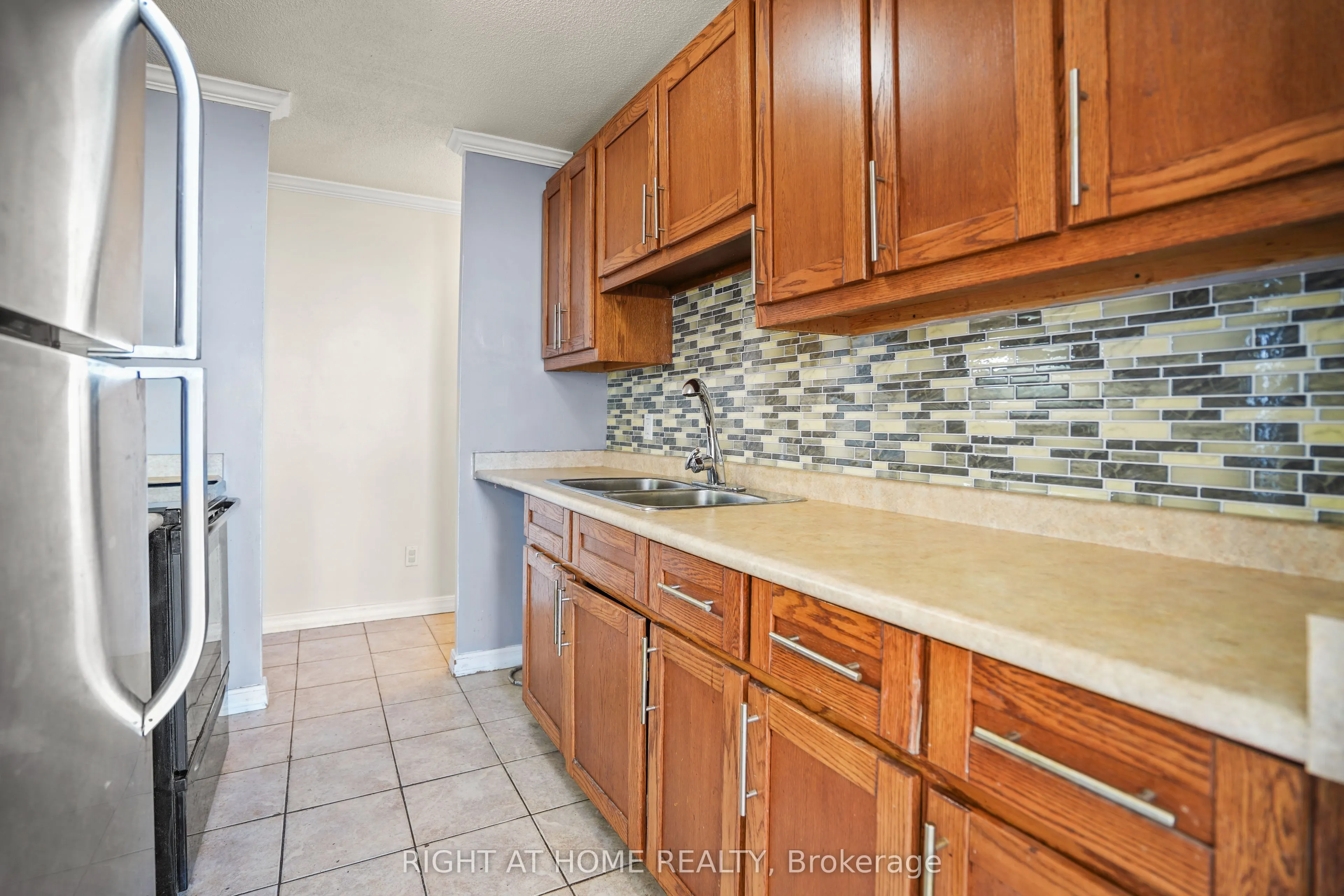 1103 Jalna Boulevard, #1609