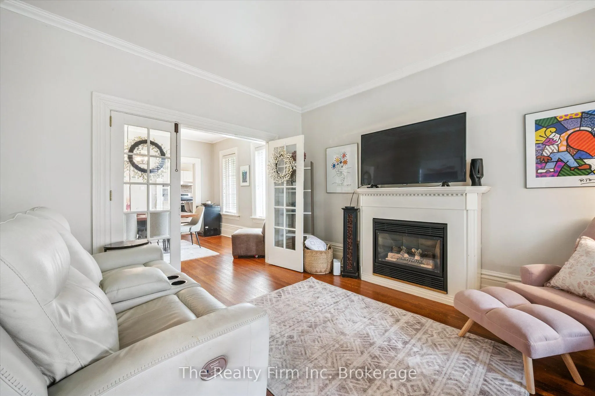 295 Wellington Street